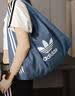 adidas「云朵包」牛仔风大容量运动挎包女子阿迪达斯官方三叶草 制服蓝 NS 实拍图