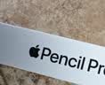 Apple/苹果 Pencil Pro 磁吸触控笔手写笔苹果笔电容笔书写绘画iPad笔 适用于iPad Pro/Air/mini机型 实拍图