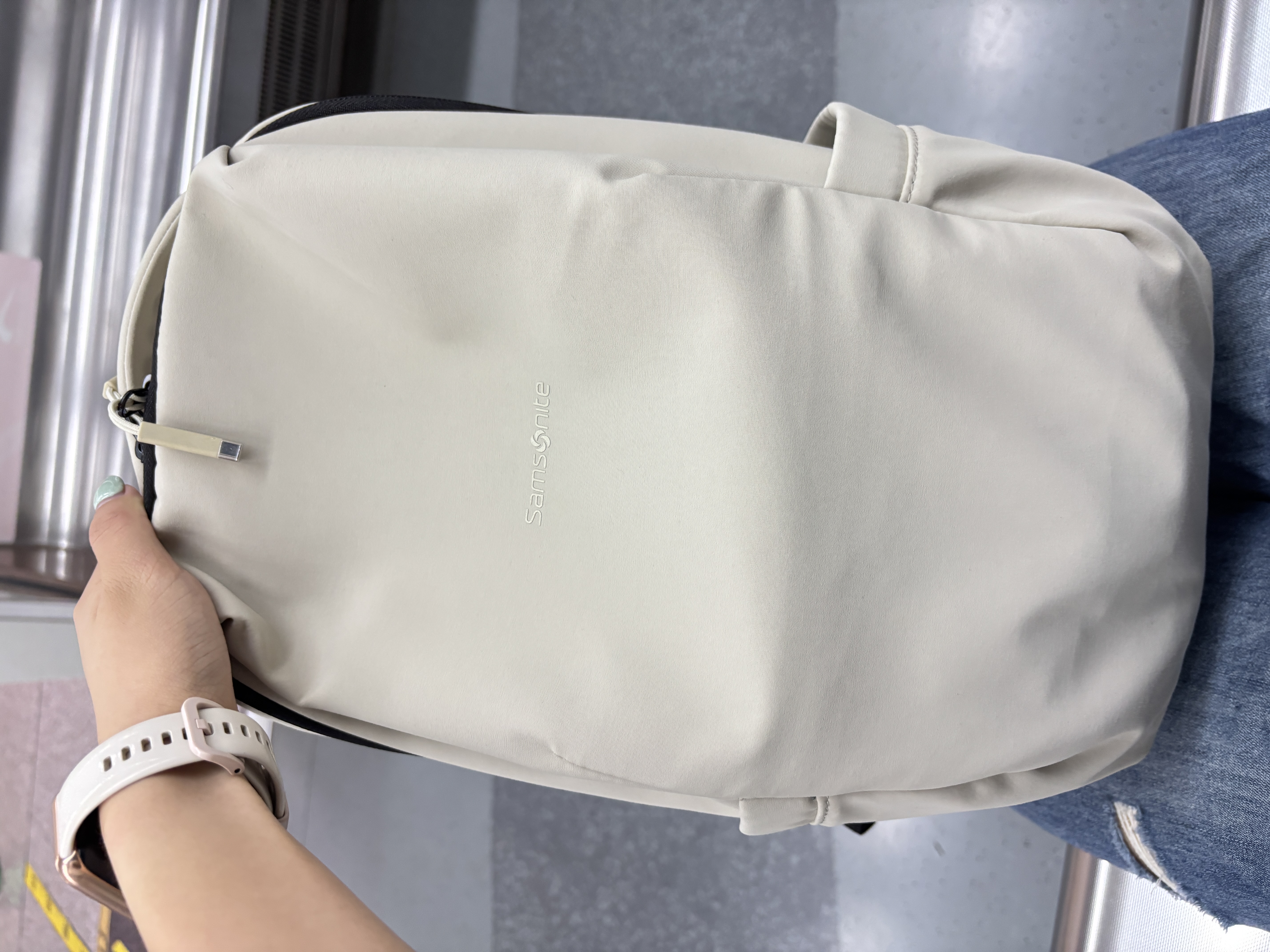 新秀丽双肩包13.3英寸电脑包男女户外旅行包轻便大容量背包36B 实拍图