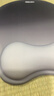 得力（deli）鼠标垫护腕 人体工学护手腕托 柔软记忆棉 笔记本电脑桌面硅胶防滑手托 男女生办公游戏鼠标垫 实拍图