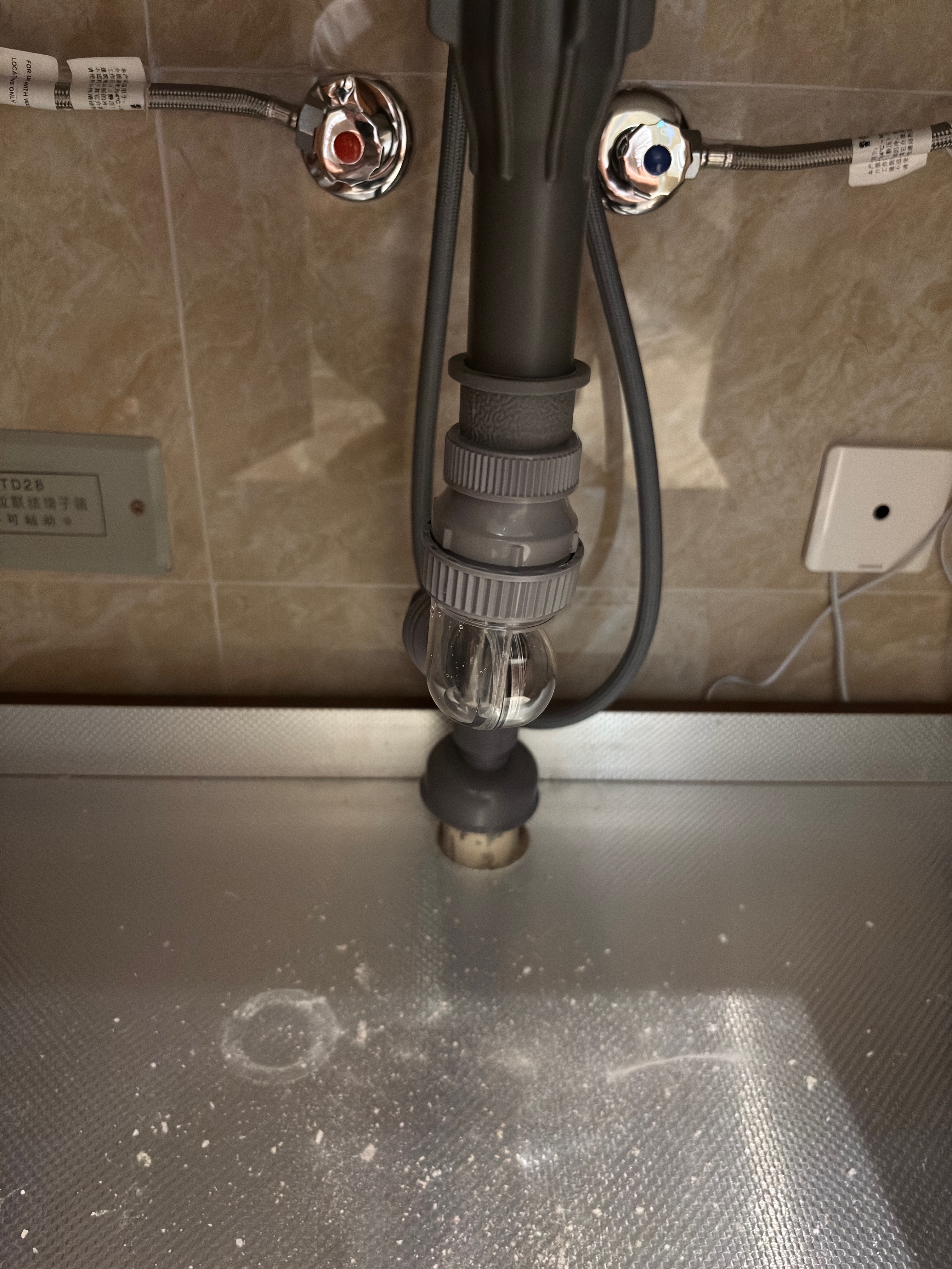 联塑面盆旋转下水管 防臭密封可伸缩下水道排水软管洗手台螺纹出水管落水管 实拍图