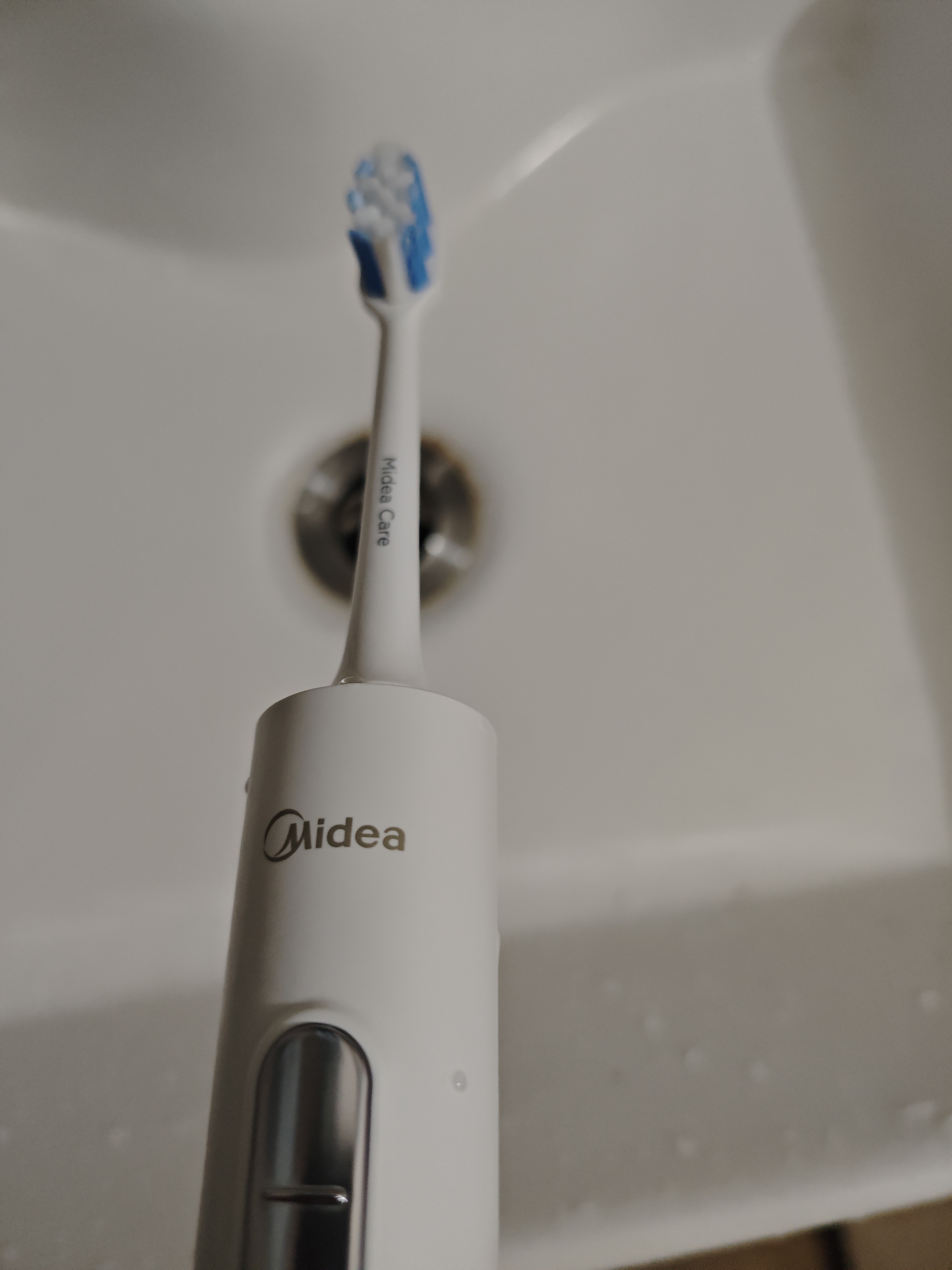 美的（Midea）电动牙刷S1PX白色成人/学生 180天长续航 5种模式 磁悬浮声波马达男女士专用情侣生日节日礼物推荐 实拍图