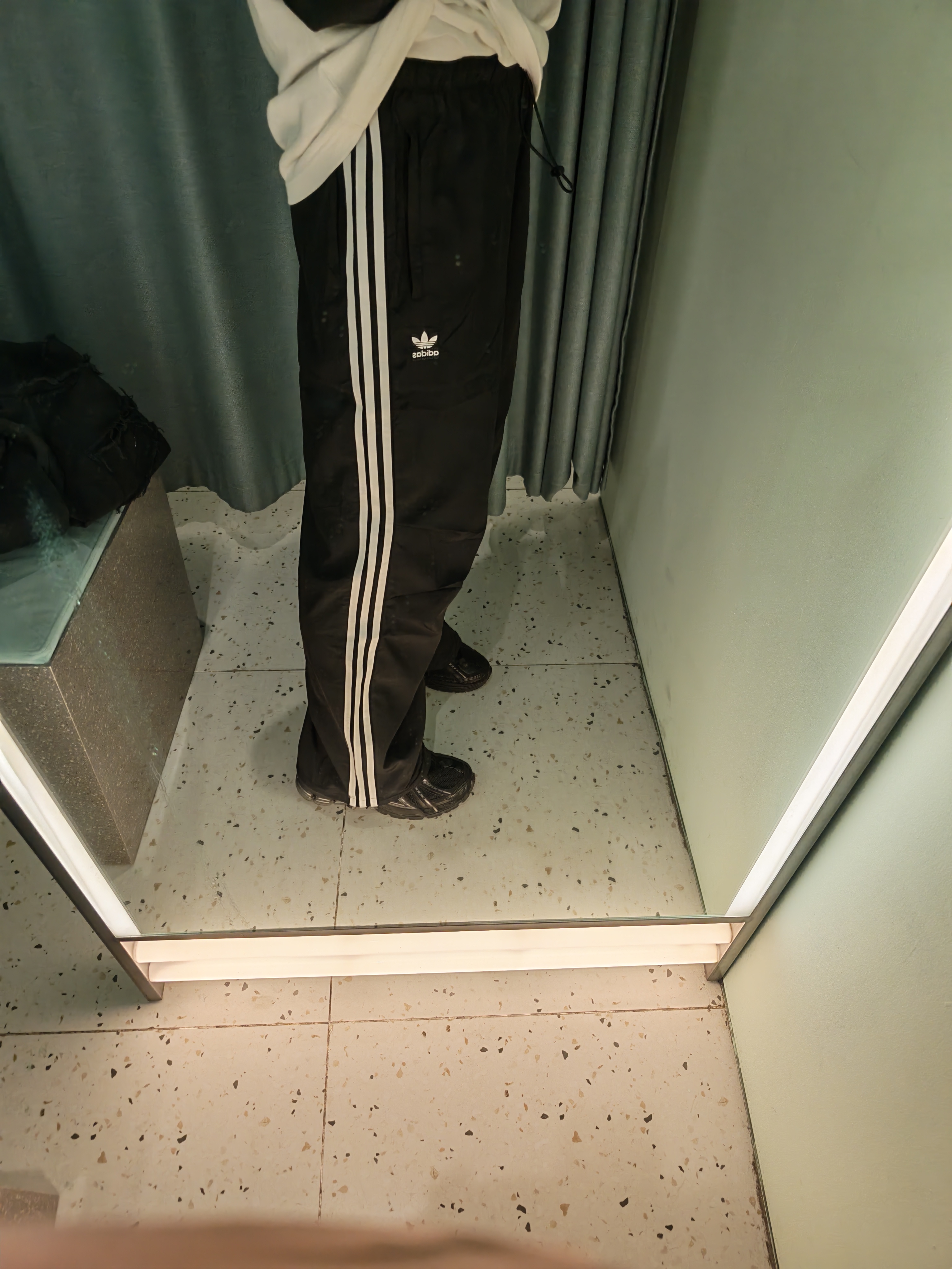 阿迪达斯（adidas）三叶草系列 女 3 S PARA PANT 梭织长裤 KF9615 黑色 M 实拍图