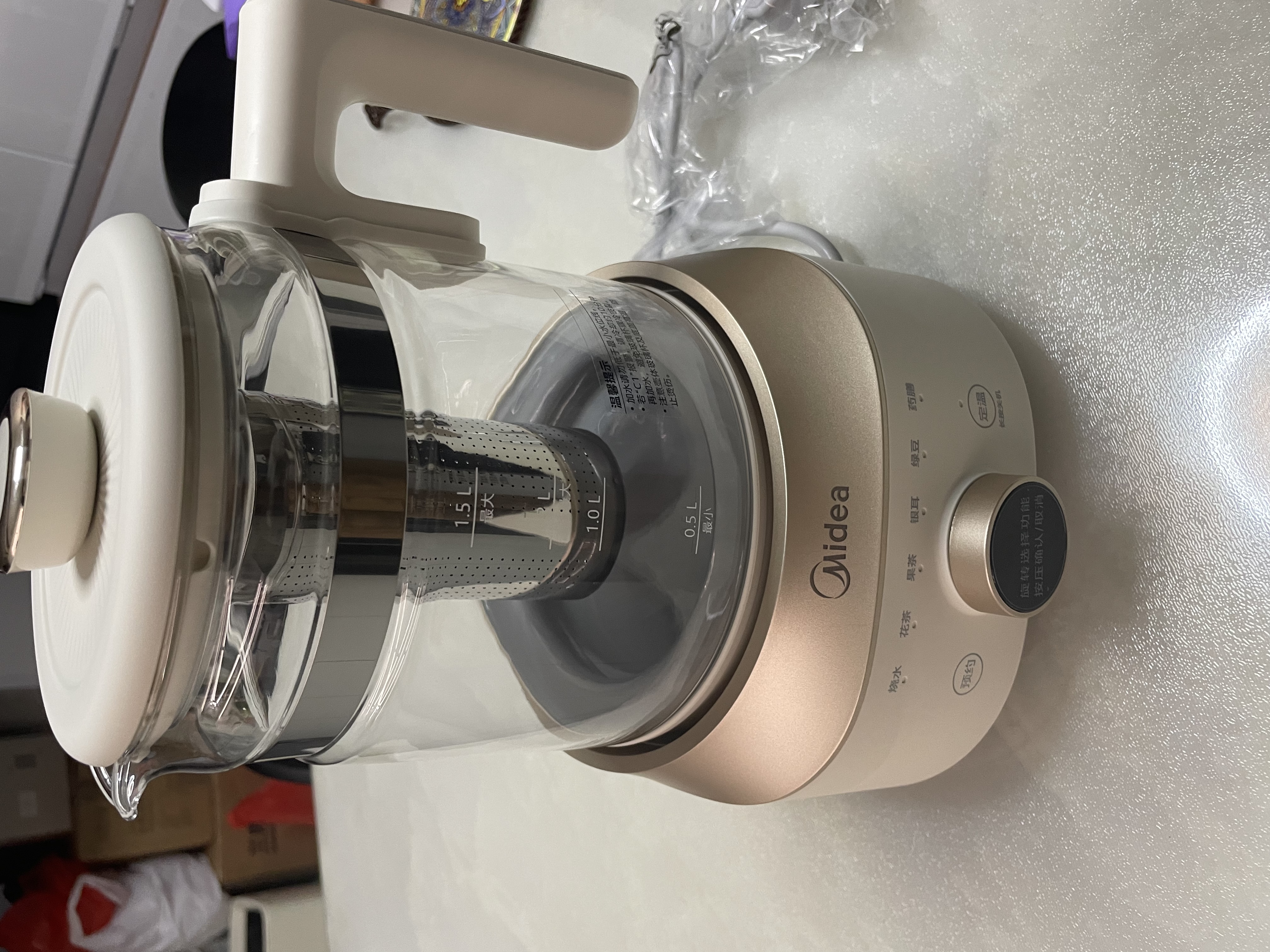美的（Midea）全玻璃养生壶全自动烧水壶母婴恒温调奶器电热水壶花茶壶全包裹护底防碎1.5L MK-YS15B201 实拍图