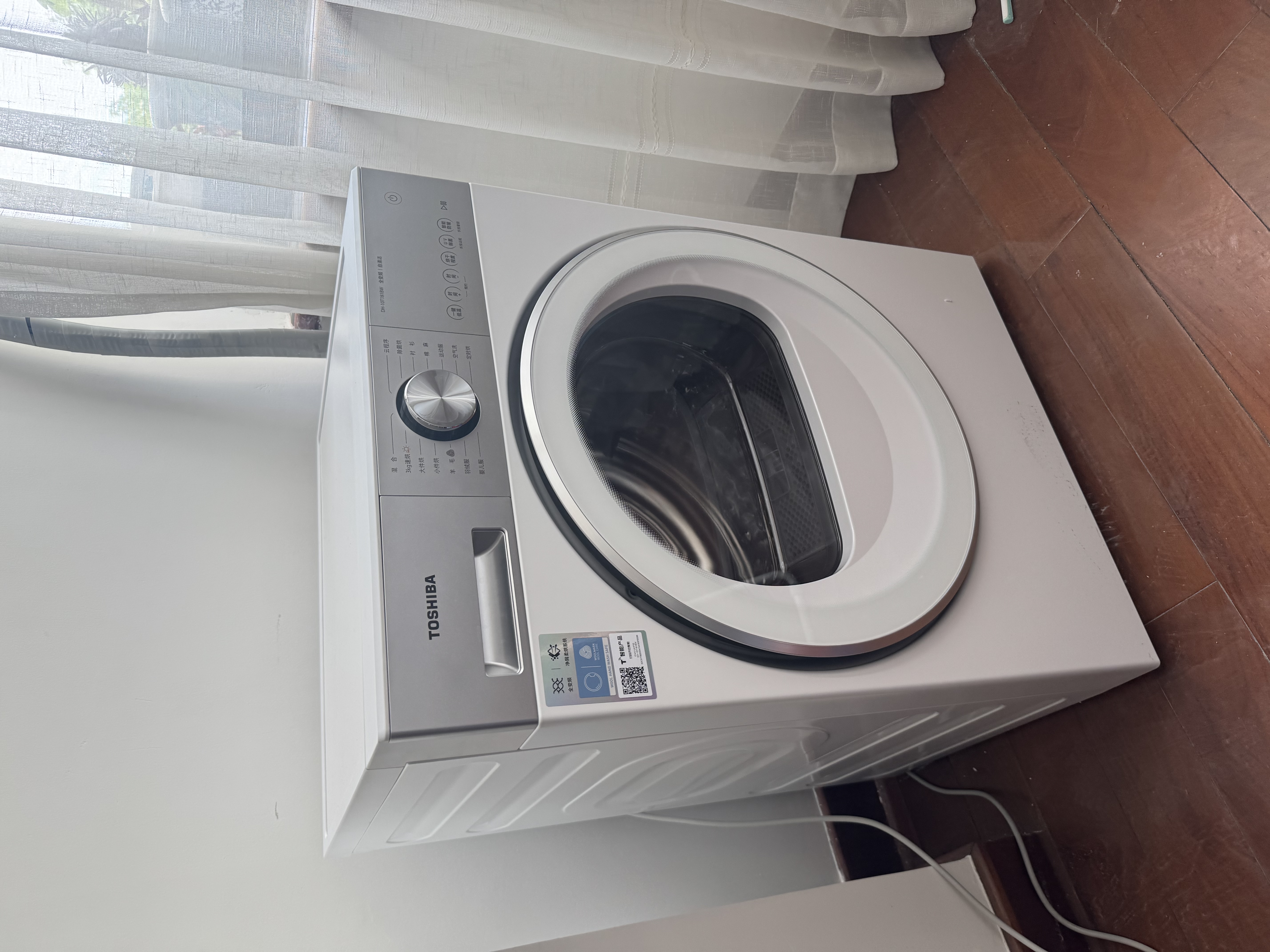 东芝（TOSHIBA）玉兔2.0全变频热泵烘干机纯平全嵌 10公斤大容量蒸发器自清洁 五重毛屑过滤 9维减震DH-10T181BW 实拍图