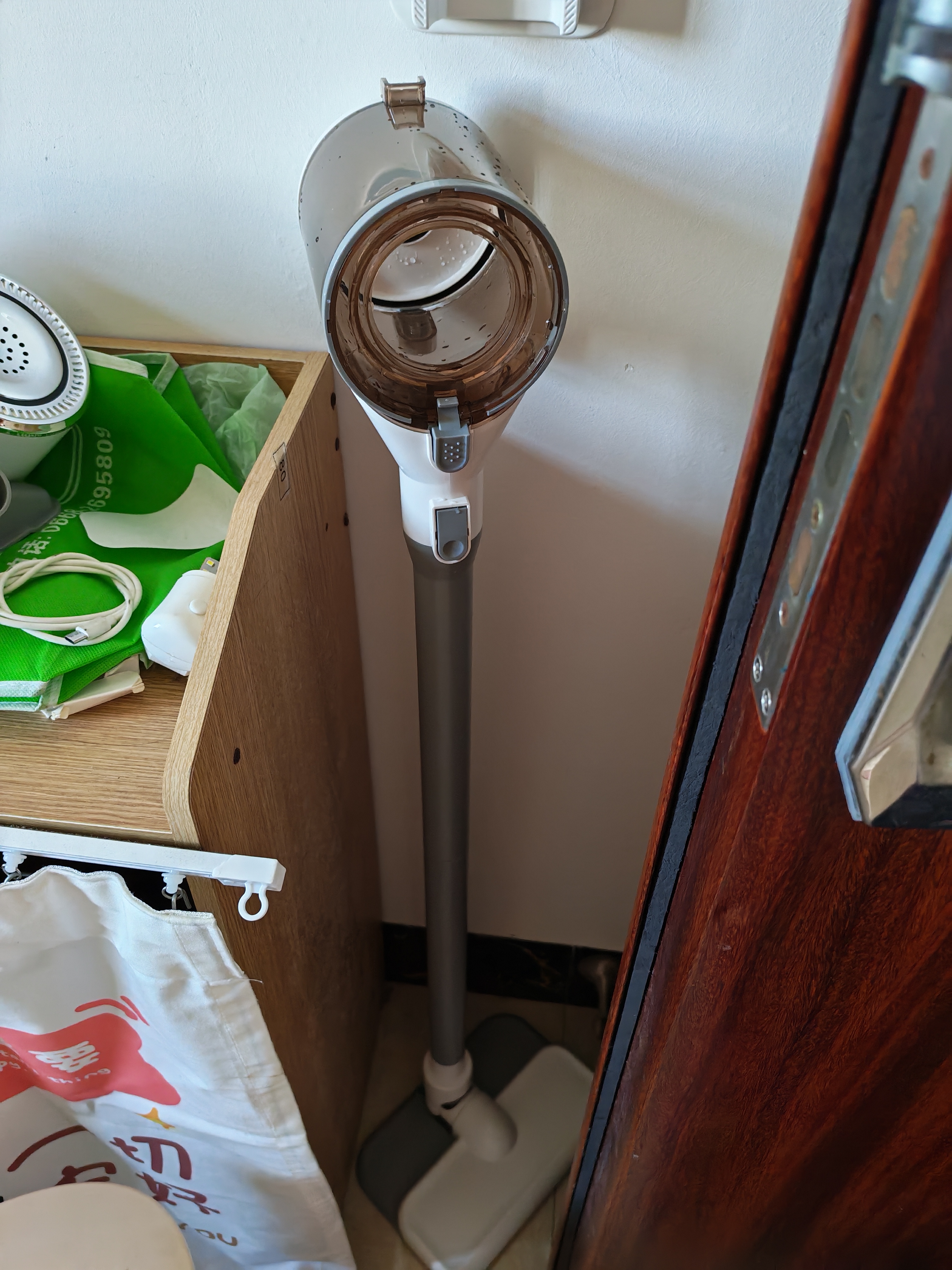 康佳吸尘器无线吸拖一体机家用大吸力手持小型轻音大功率洗地机-A 【灰松1.5万pa大吸力】扫吸拖+双滤芯+双拖布 实拍图