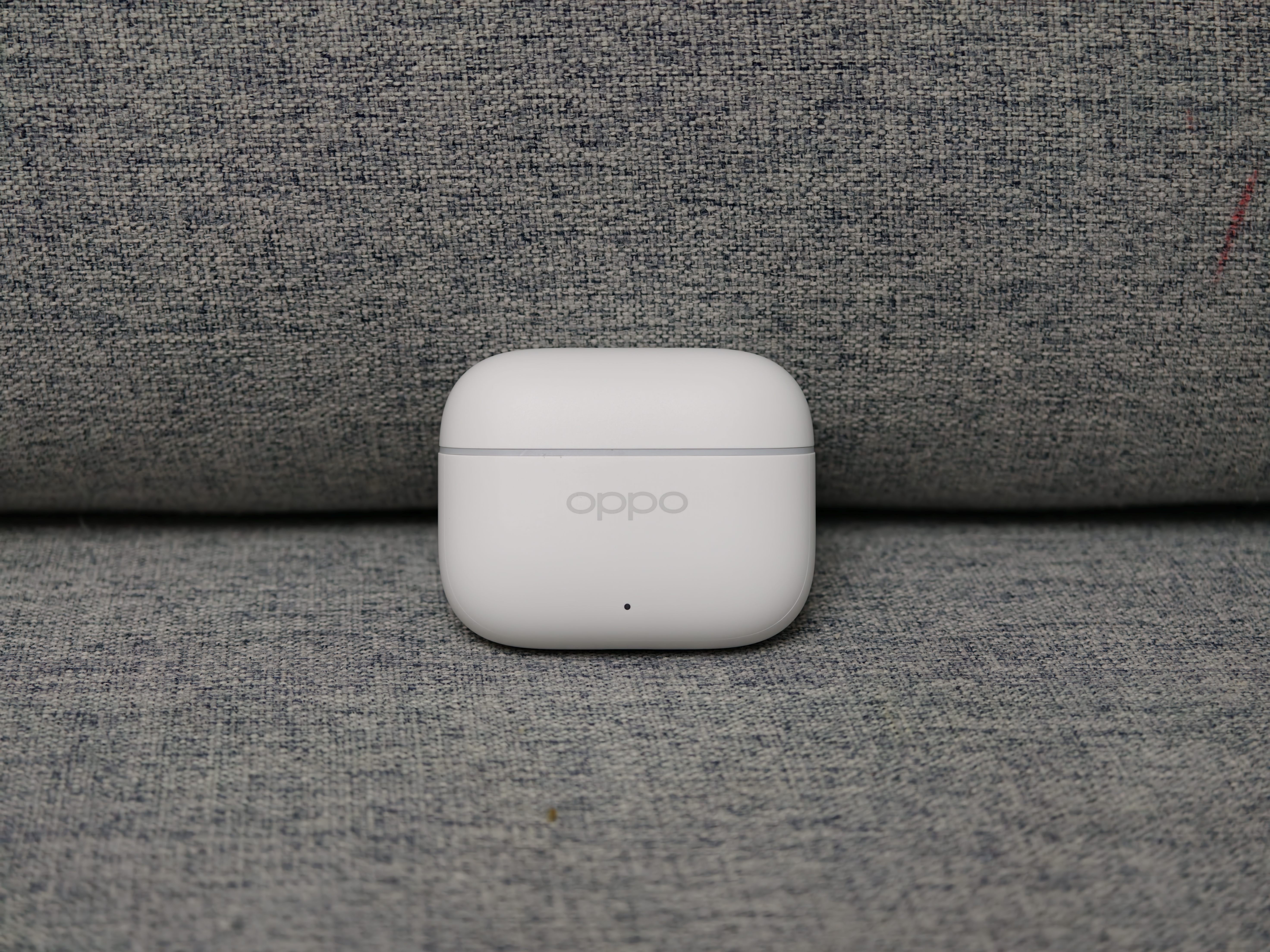 OPPO Enco R4 真无线耳机  实拍图