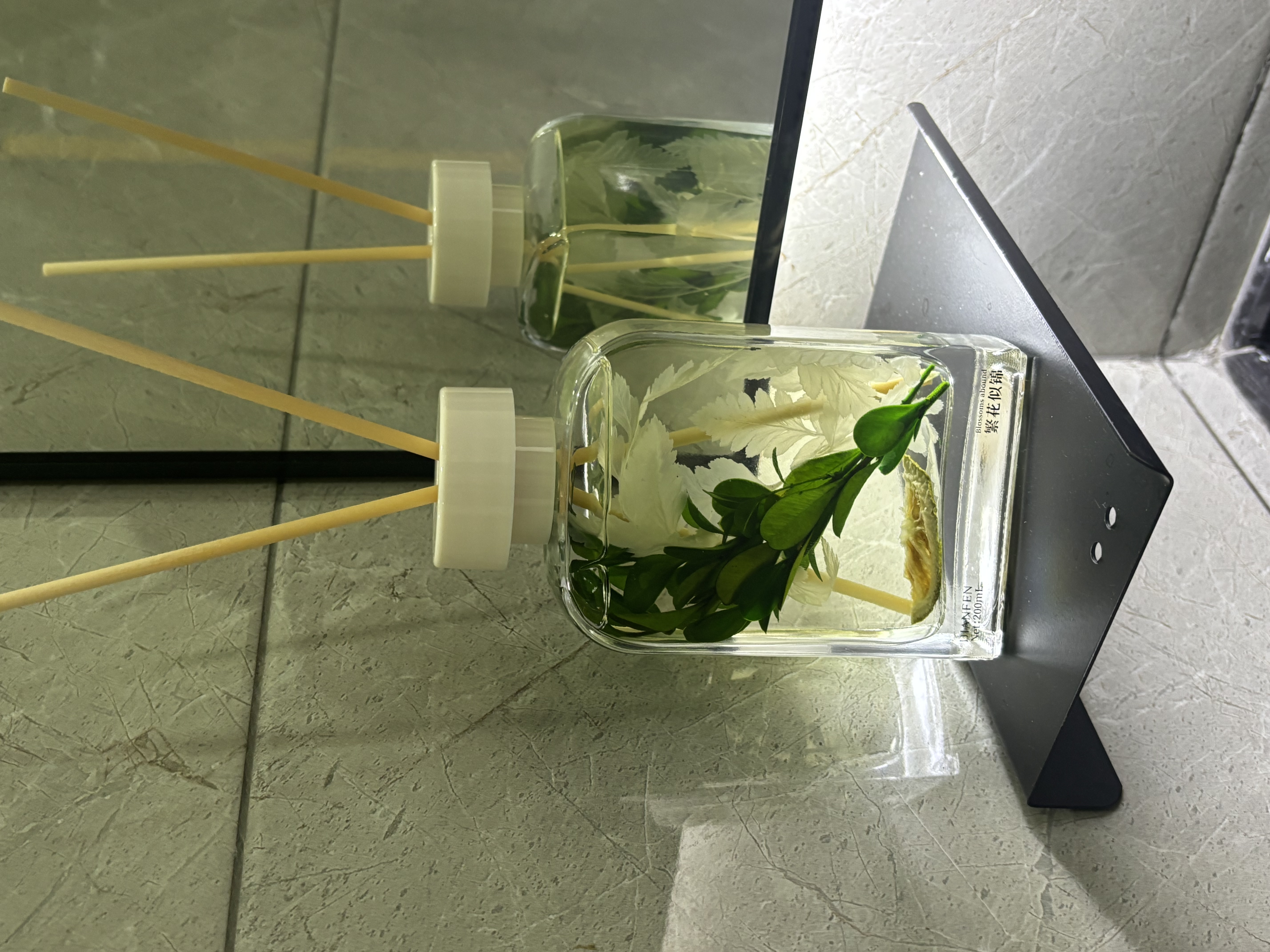 点氛无火香薰精油室内持久香氛高级香水无火家用房间卫生间客厅专用 【青柠柑橘】鲜活柑橘香·200mL 实拍图