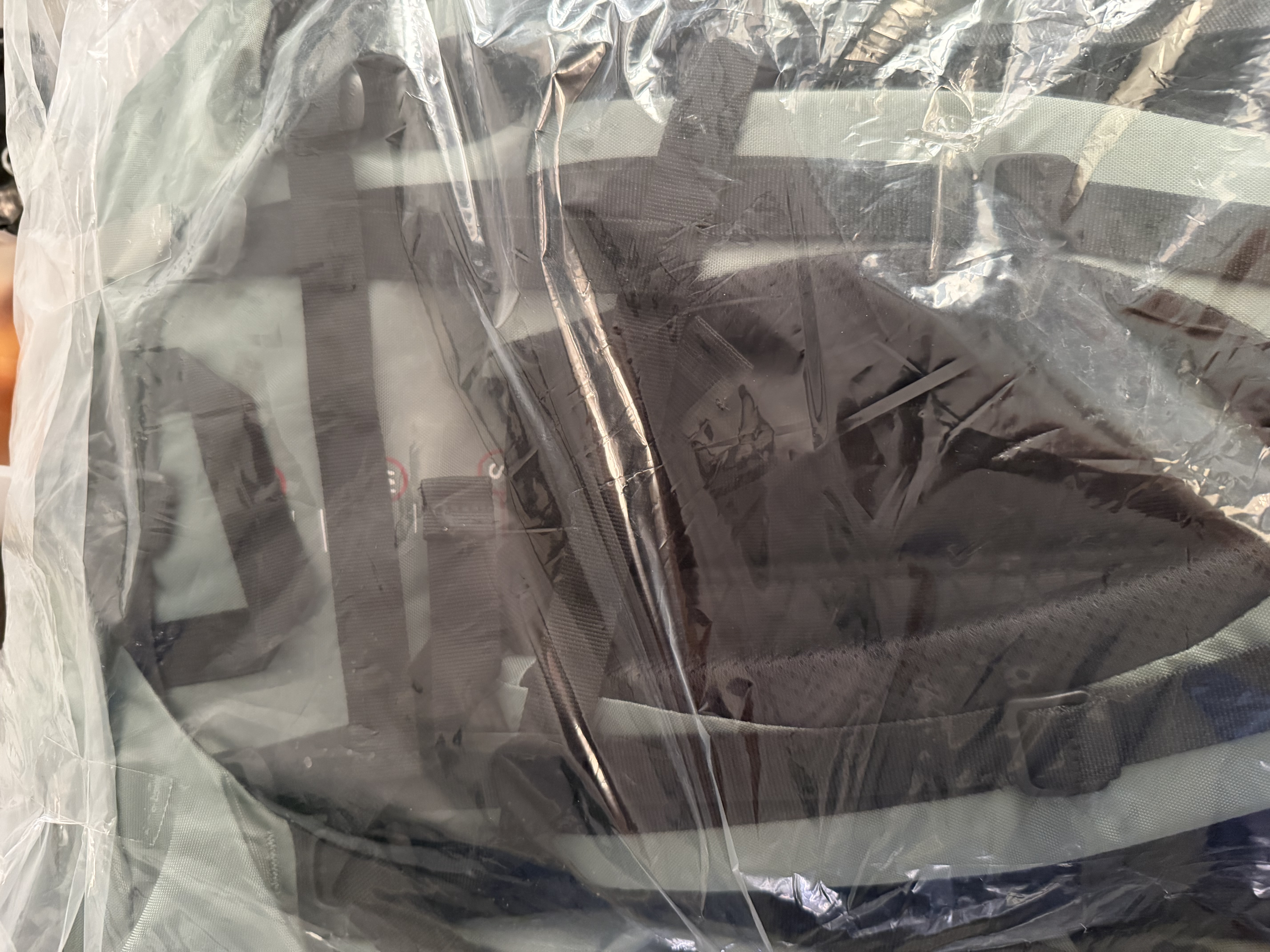 探路者（TOREAD）登山背包户外专业徒步轻便双肩包50L大容量防水透气旅行包 山川绿 实拍图