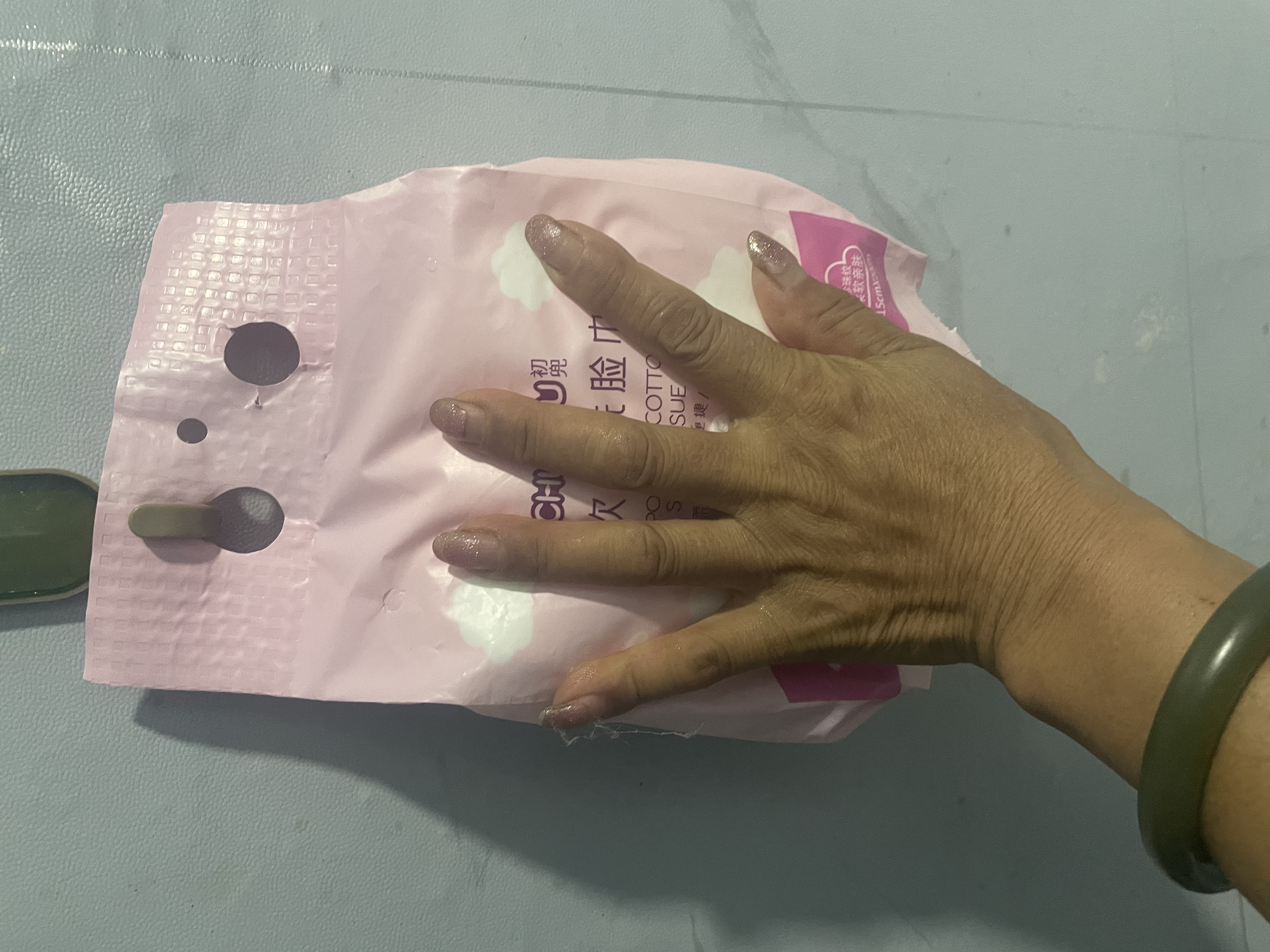 悬挂式洗脸巾一次性柔巾干湿两用加厚洗面巾擦脸巾棉妆棉 常规款 1片 1大提悬挂款70张 珍珠纹（外投） 实拍图