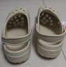 名创优品（MINISO）洞洞鞋女男夏季外穿沙滩凉鞋防滑厚底踩屎感包头凉拖鞋骨白38-39 实拍图