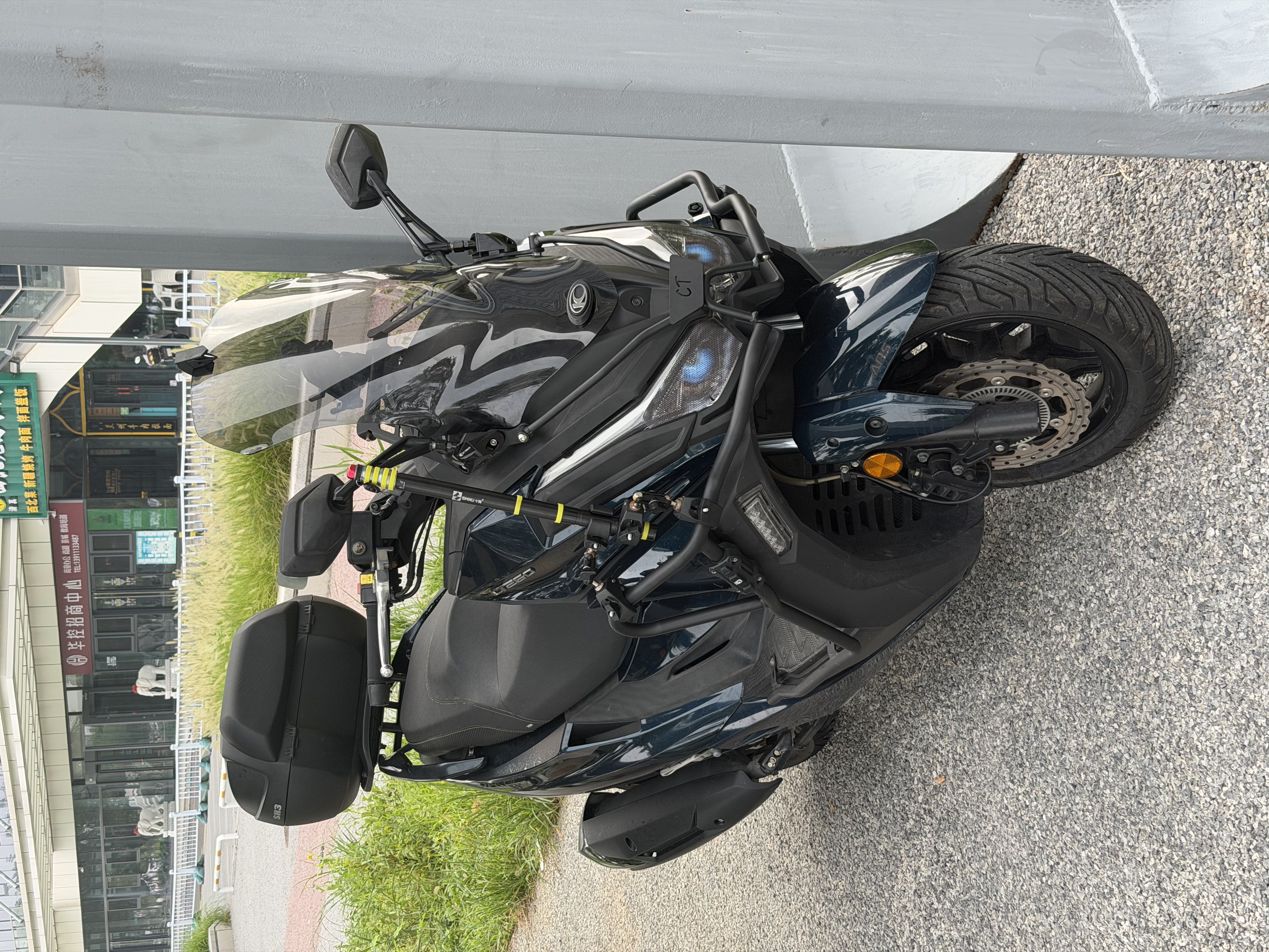 猛狮电池摩托车电瓶12v通用春风NK400GT650MT国宾光阳赛艇CT250维斯帕300三阳九妹Z300轻骑晓星GV300 实拍图
