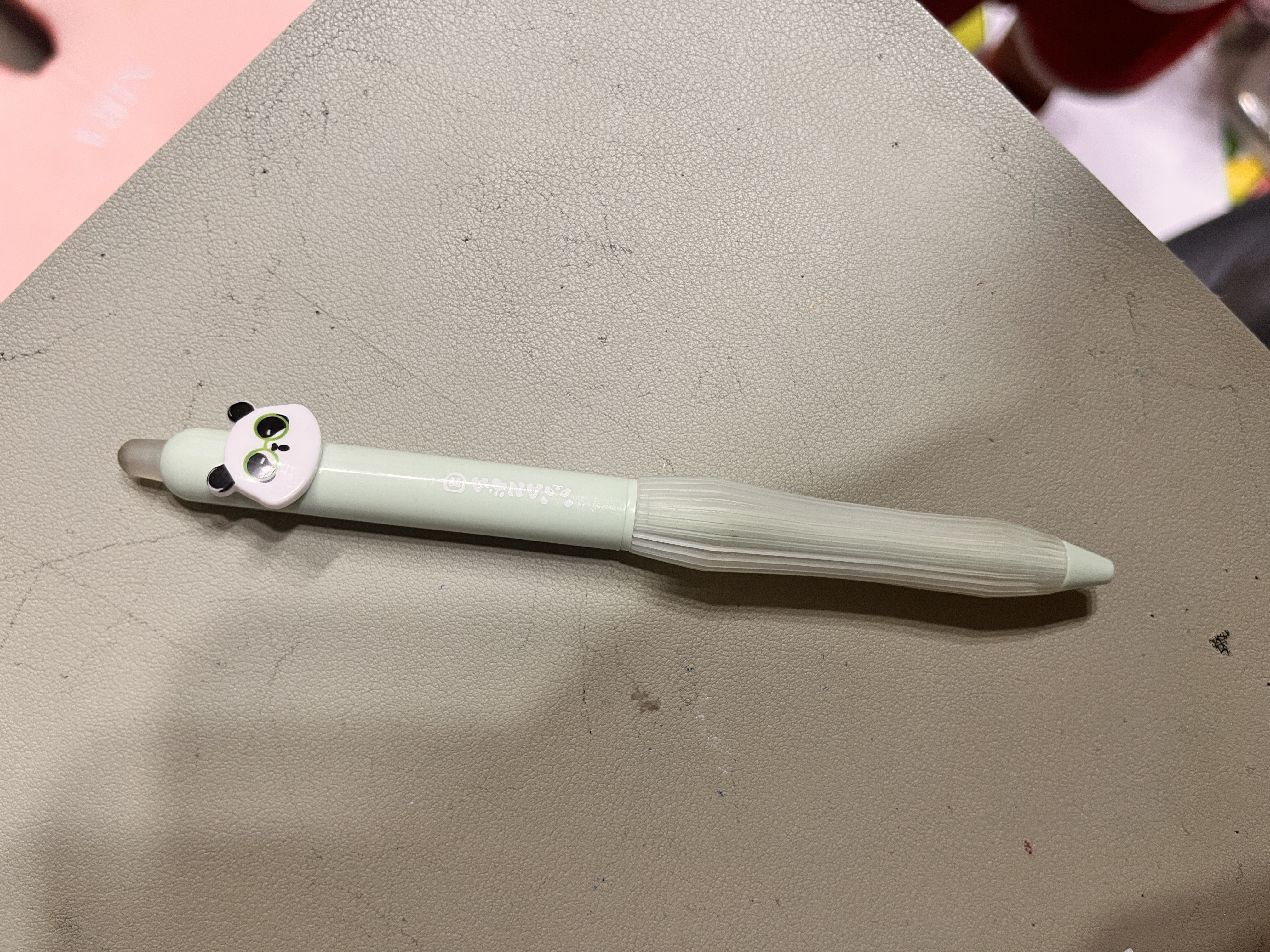 得力（deli）开学必备用品熊猫按动可擦中性笔 0.5mm子弹头小学生中性笔热可擦笔 晶蓝3支/盒SA301 实拍图