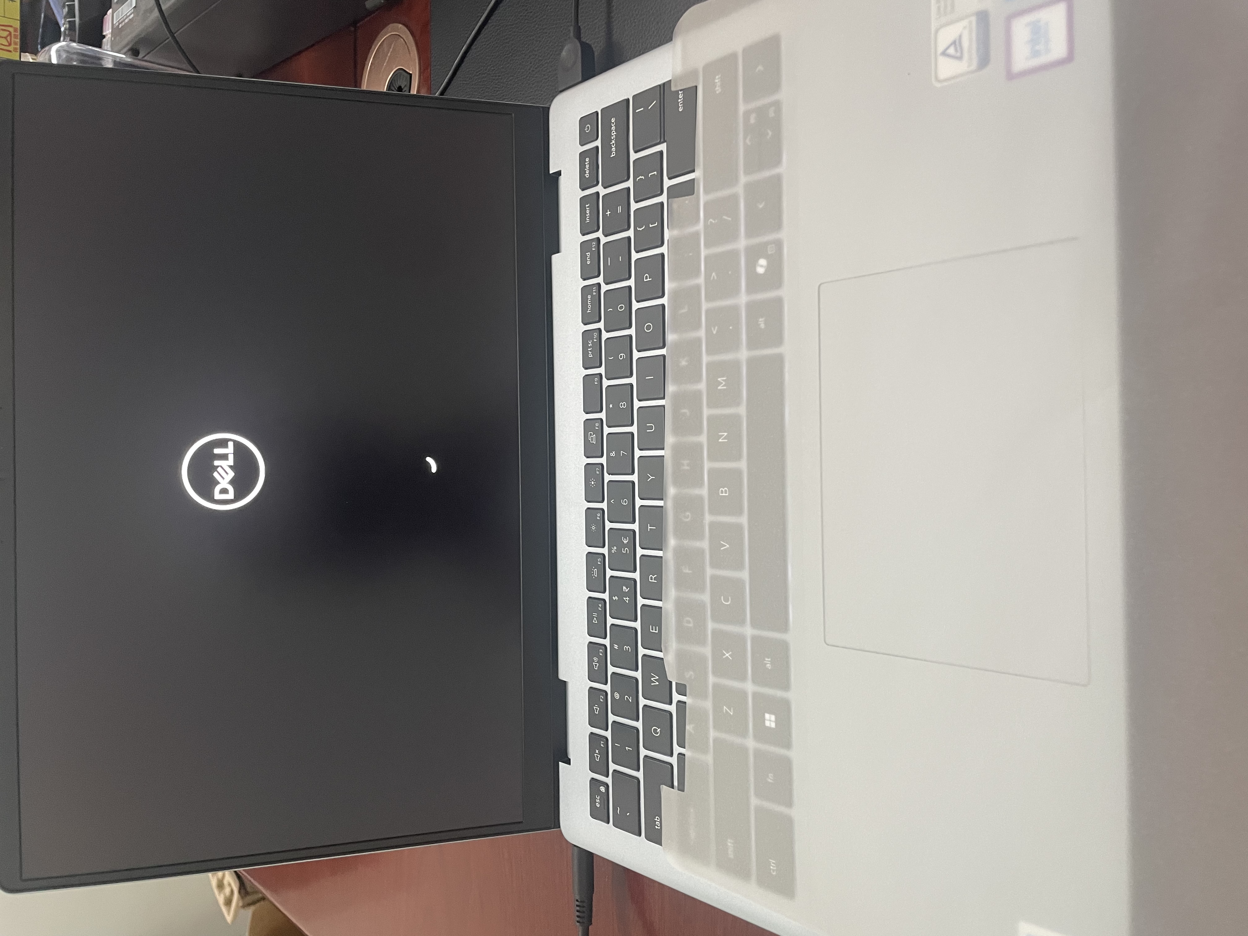 戴尔（DELL）笔记本电脑 国家补贴 灵越14PLUS-7440新款 120Hz 14英寸高性能轻薄本学生办公 酷睿5 16G 1T 2.5K 实拍图