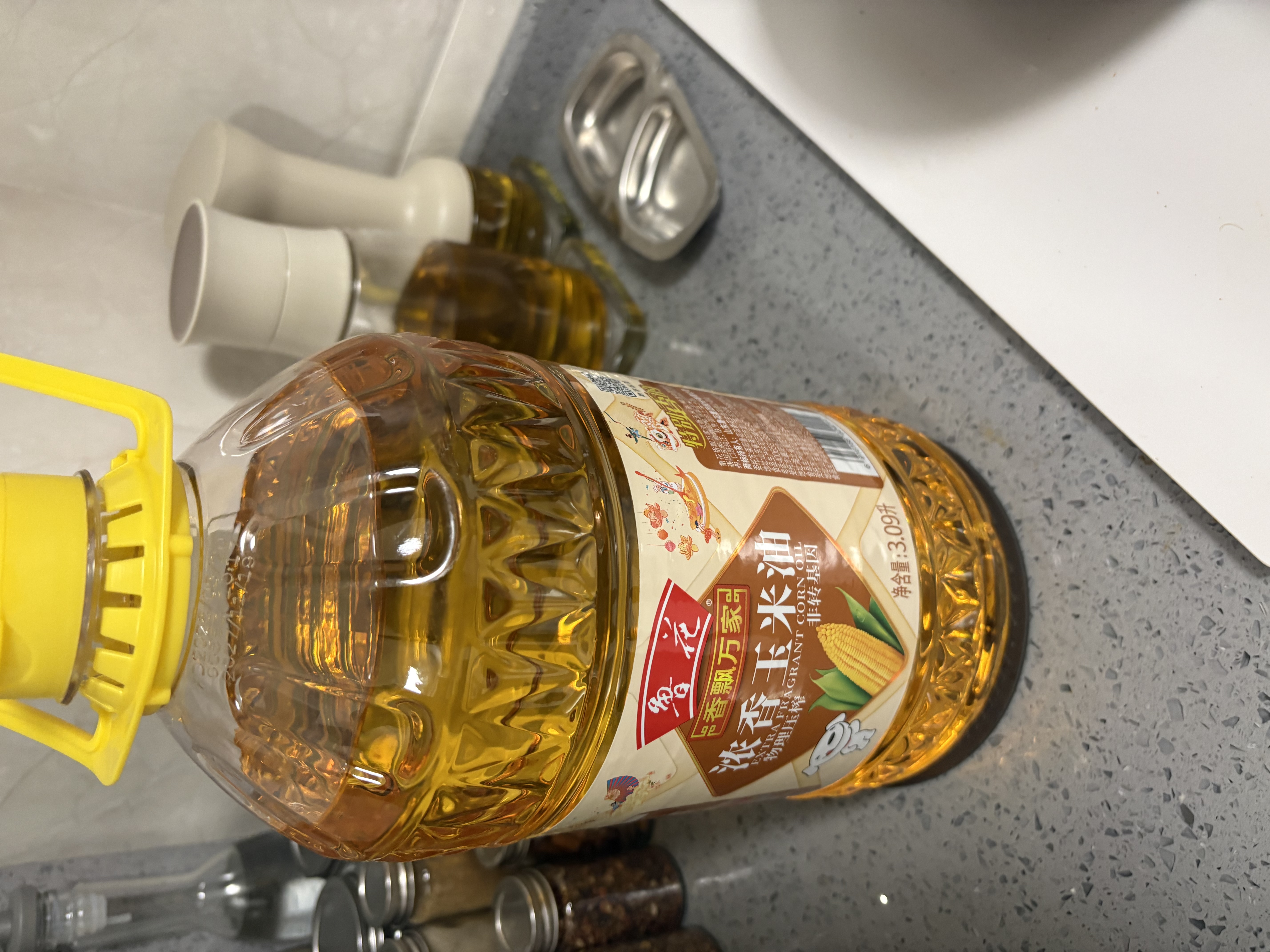 鲁花食用油 非转基因 玉米油3.09L香飘万家 实拍图