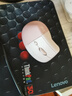 罗技（Logitech）Lift人体工学鼠标 垂直鼠标 小手鼠标 无线蓝牙鼠标 3台设备秒切换 带Logi Bolt接收器 粉色 实拍图