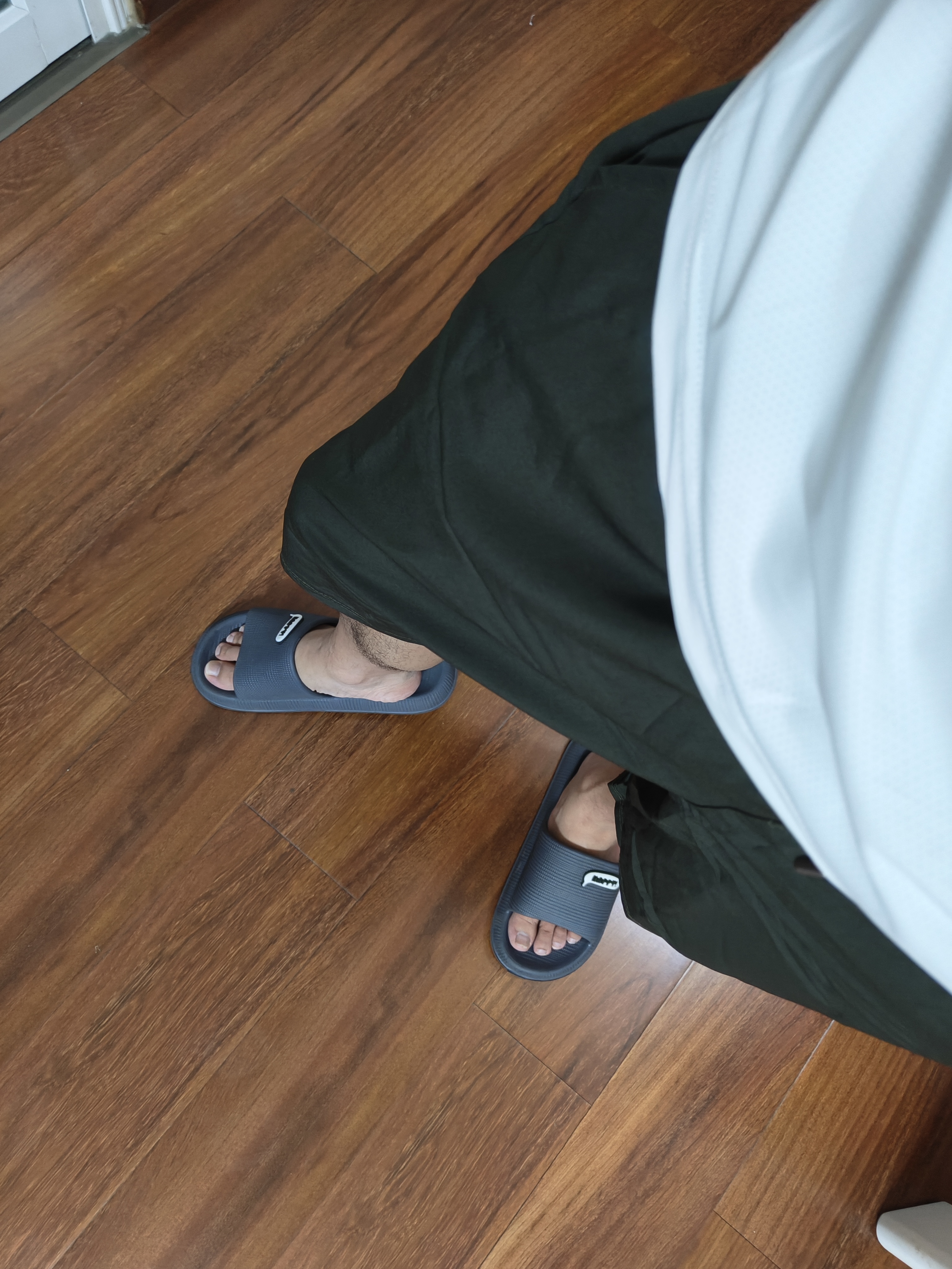 真维斯（Jeanswest）裤子男款夏季轻薄透气冰丝凉感束腿裤宽松大码休闲百搭运动长裤 实拍图