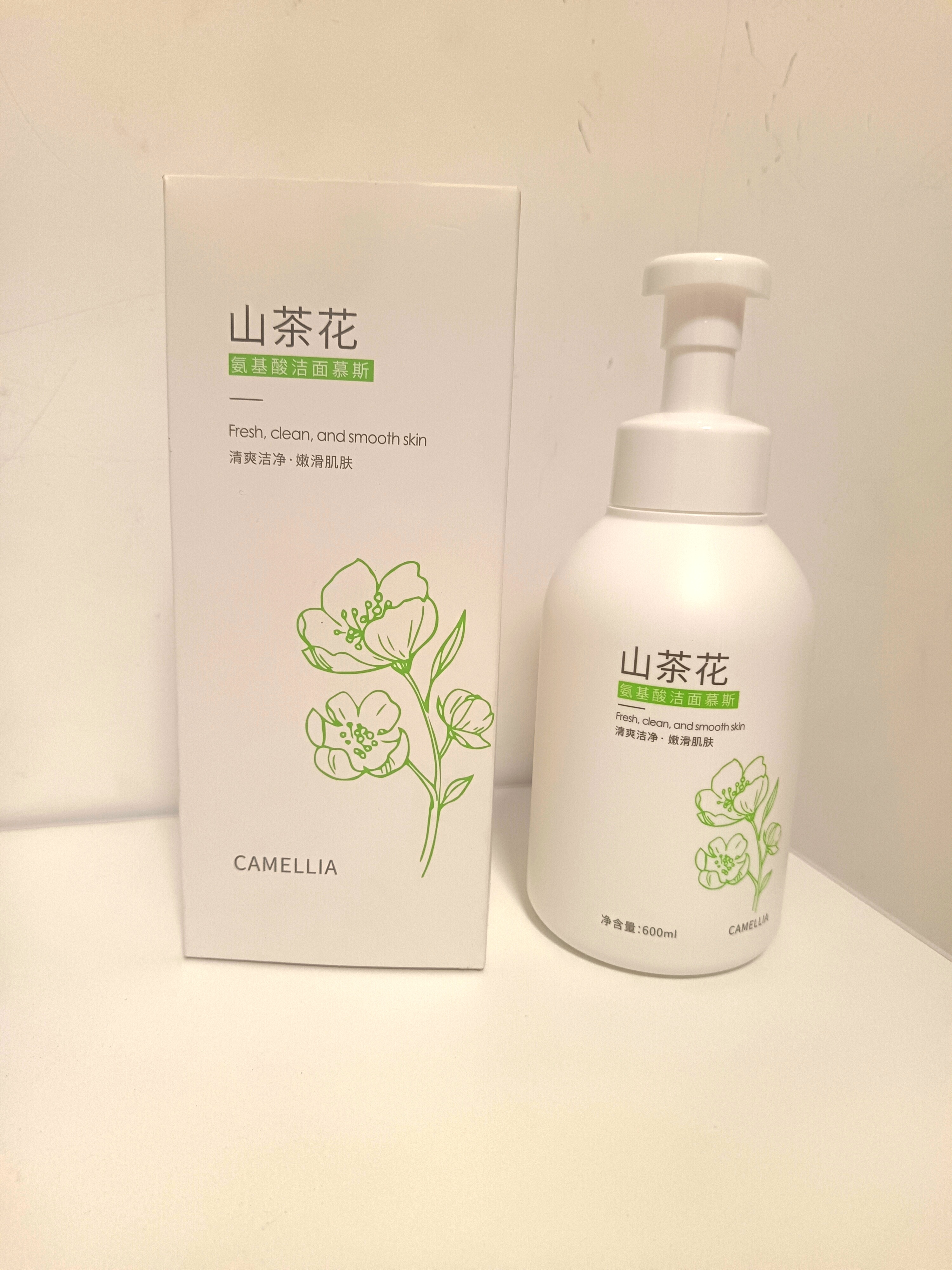 范泳辰（fanyongchen）山茶花洗面奶氨基酸慕斯温和清洁保湿控油男女去黑头洁面乳1瓶装 实拍图