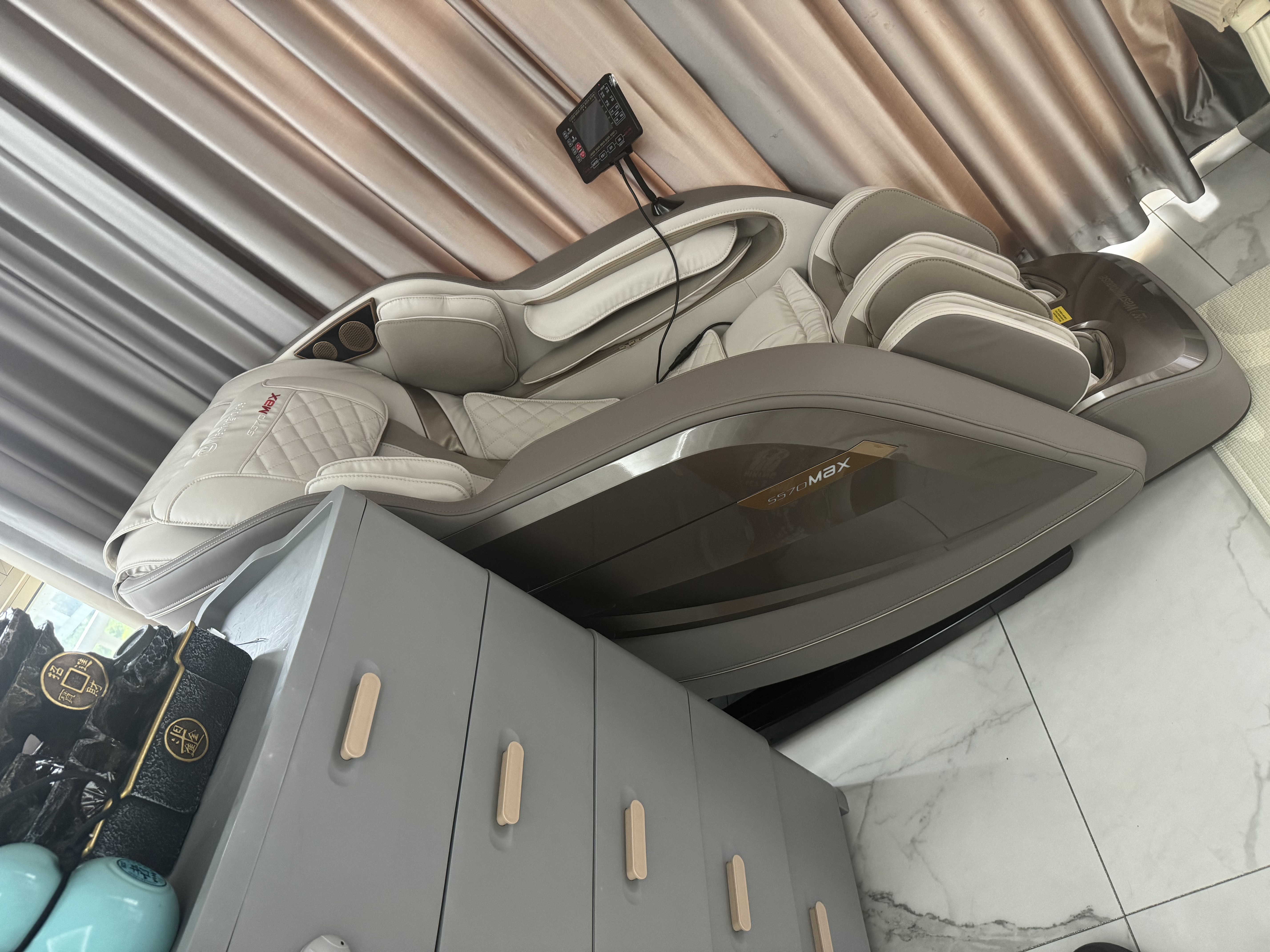 西屋（Westinghouse）S570【CE认证】 家用智能电动按摩椅全身按摩器2026肩颈腰背揉捏全自动太空舱沙发生日七夕礼物 Max进阶款【拿铁色，升级小腿肚滚轮】 实拍图