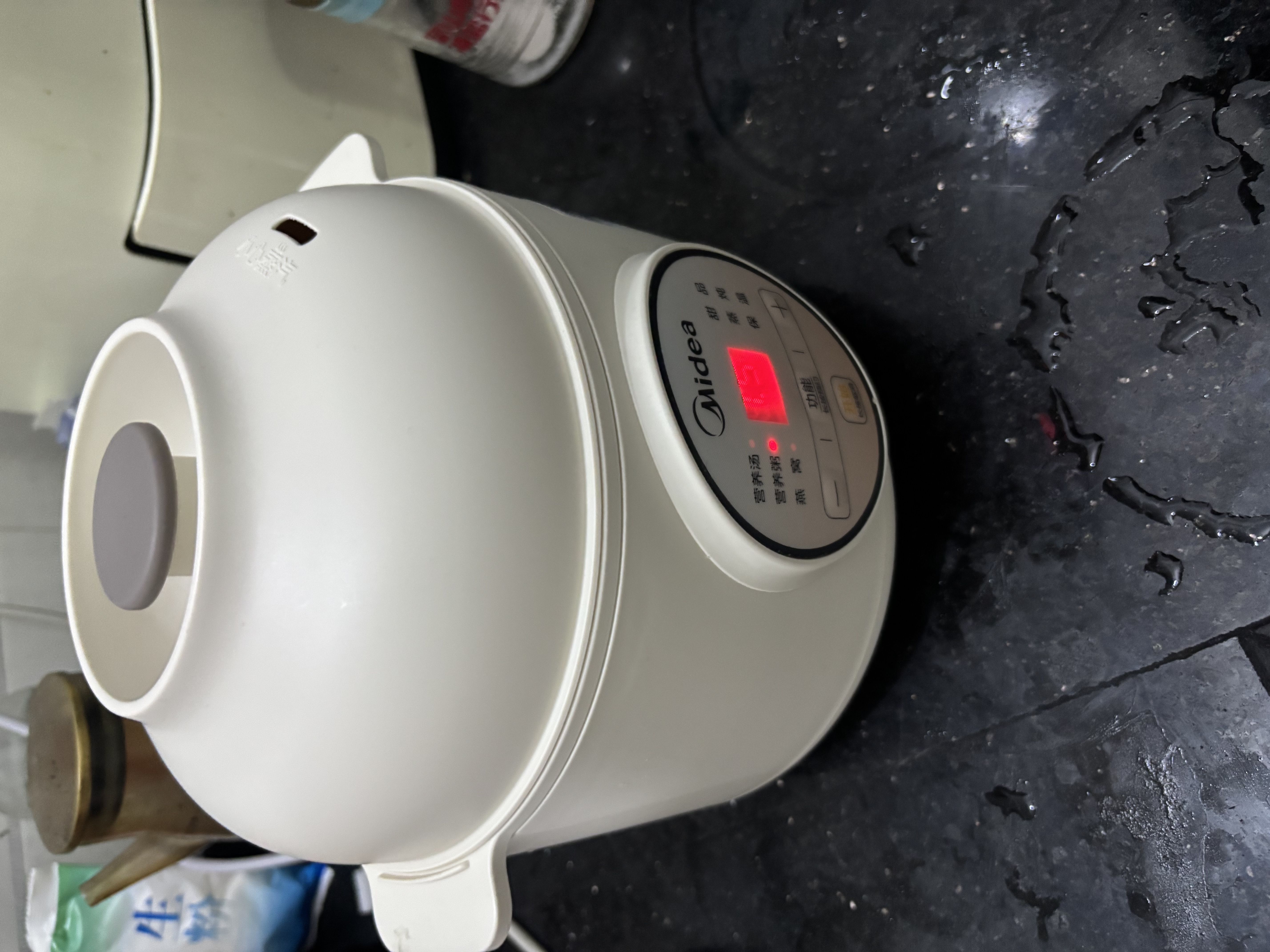 美的（Midea）【品牌直营】电炖锅电炖盅隔水炖锅家用燕窝炖盅陶瓷炖汤盅电炖锅婴儿辅食小炖锅电砂锅煲汤锅 1L 【1L=3碗 防烫把手】DZE1066 实拍图
