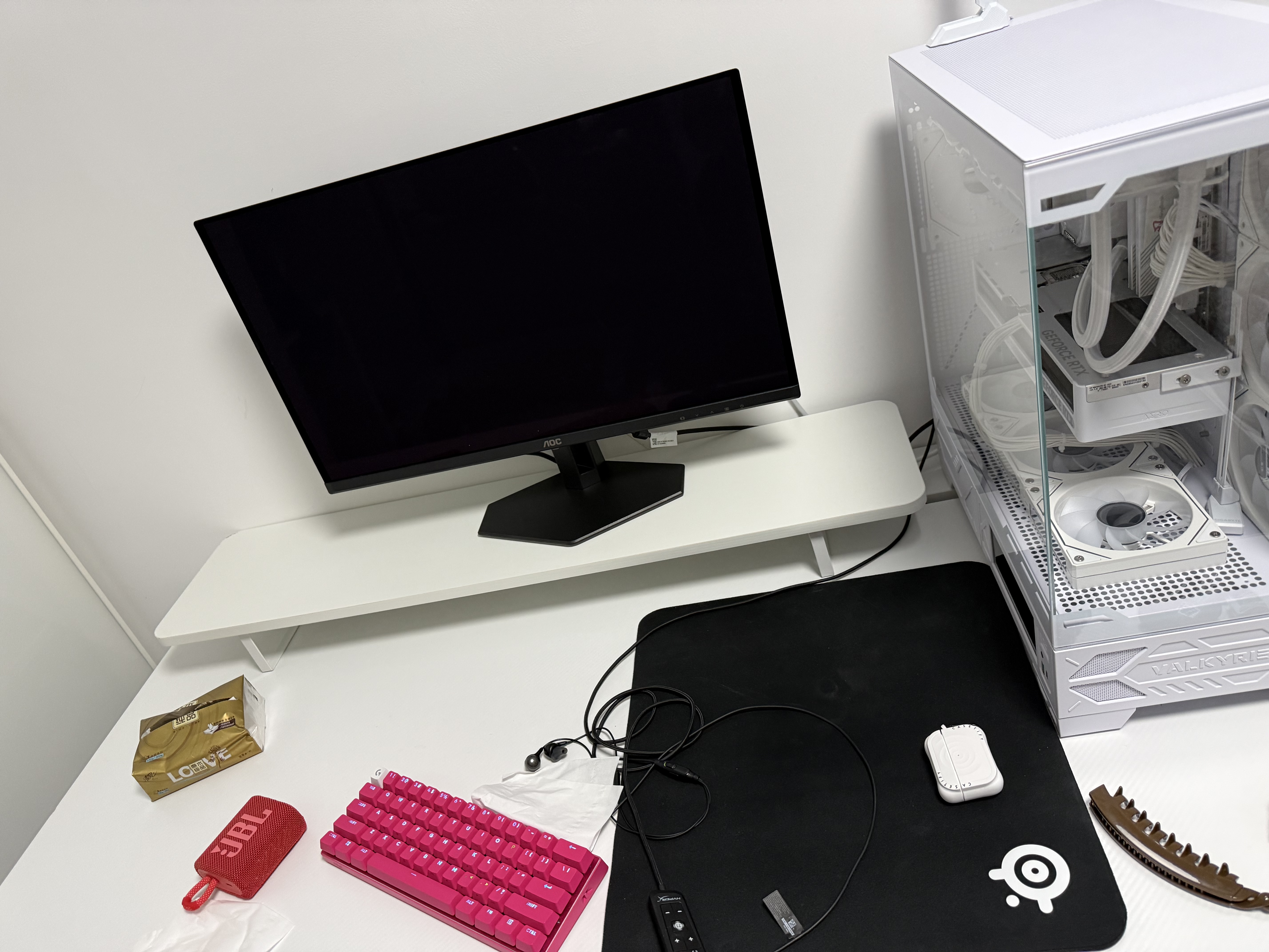 AOC 26.5英寸电竞游戏FPS显示器 2K360Hz QD-OLED 原生10bit 0.03ms HDR硬件低蓝光 电脑游戏防烧屏幕 【FPS极致体验】2K 360Hz Q27G40SDE 实拍图