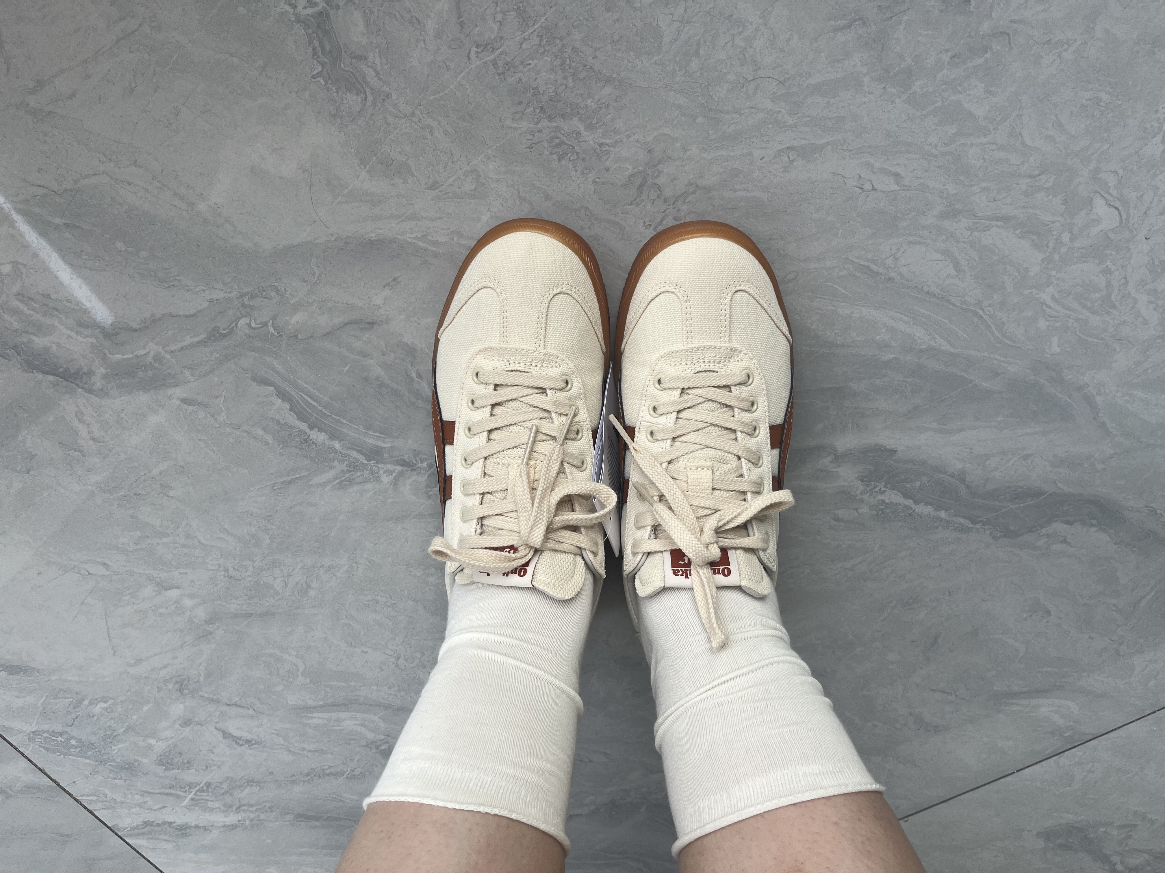 Onitsuka Tiger鬼塚虎板鞋男女复古德训鞋运动休闲男女鞋 TOKUTEN 1183A862 米白色 37.5 实拍图