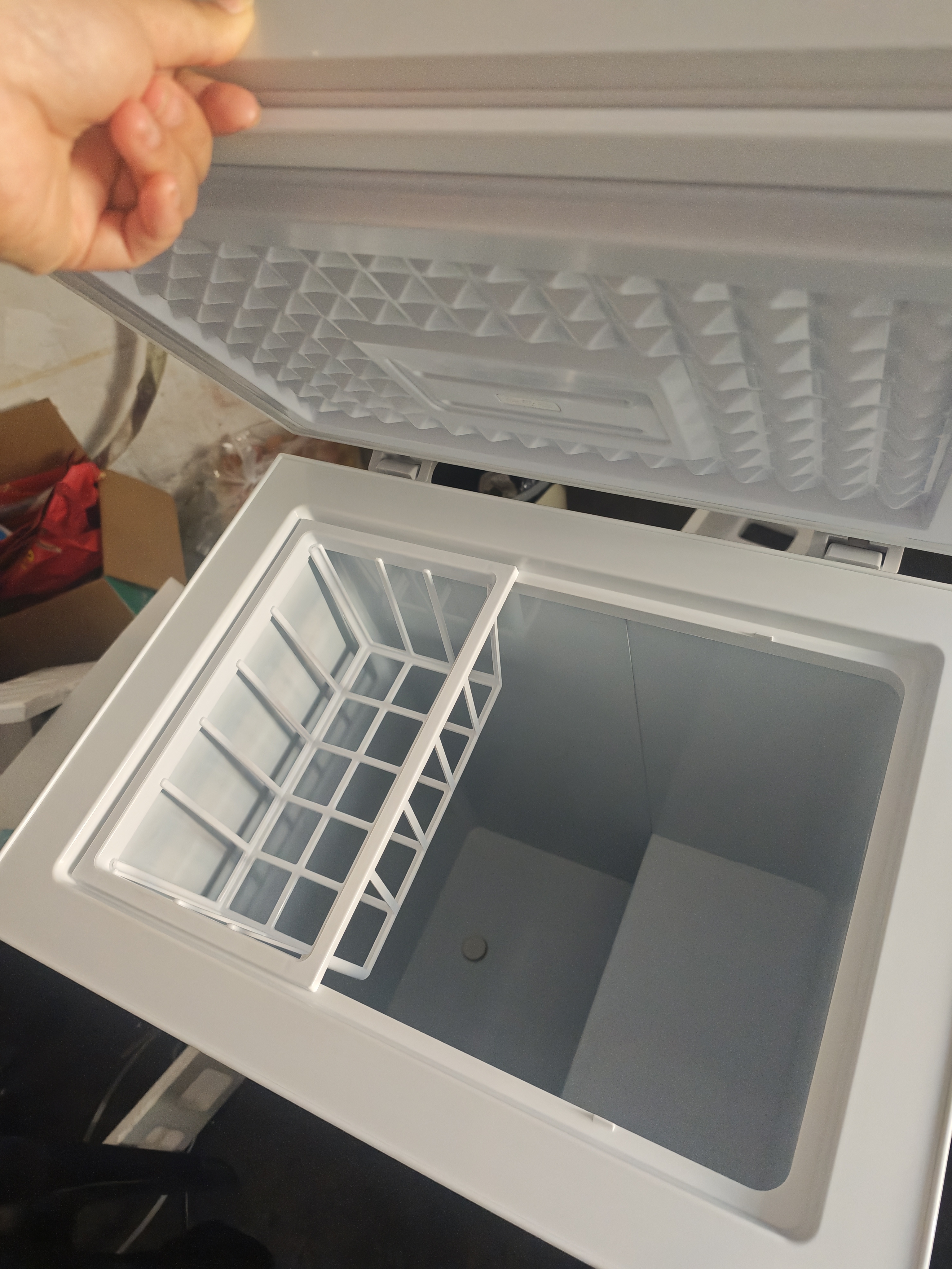 荣事达（Royalstar）小冰柜家用小型冷冻保鲜迷你冷藏商用卧式冷柜单用储母乳柜节能省电 148白色【可囤100斤肉 加厚发泡 强制冷】 实拍图