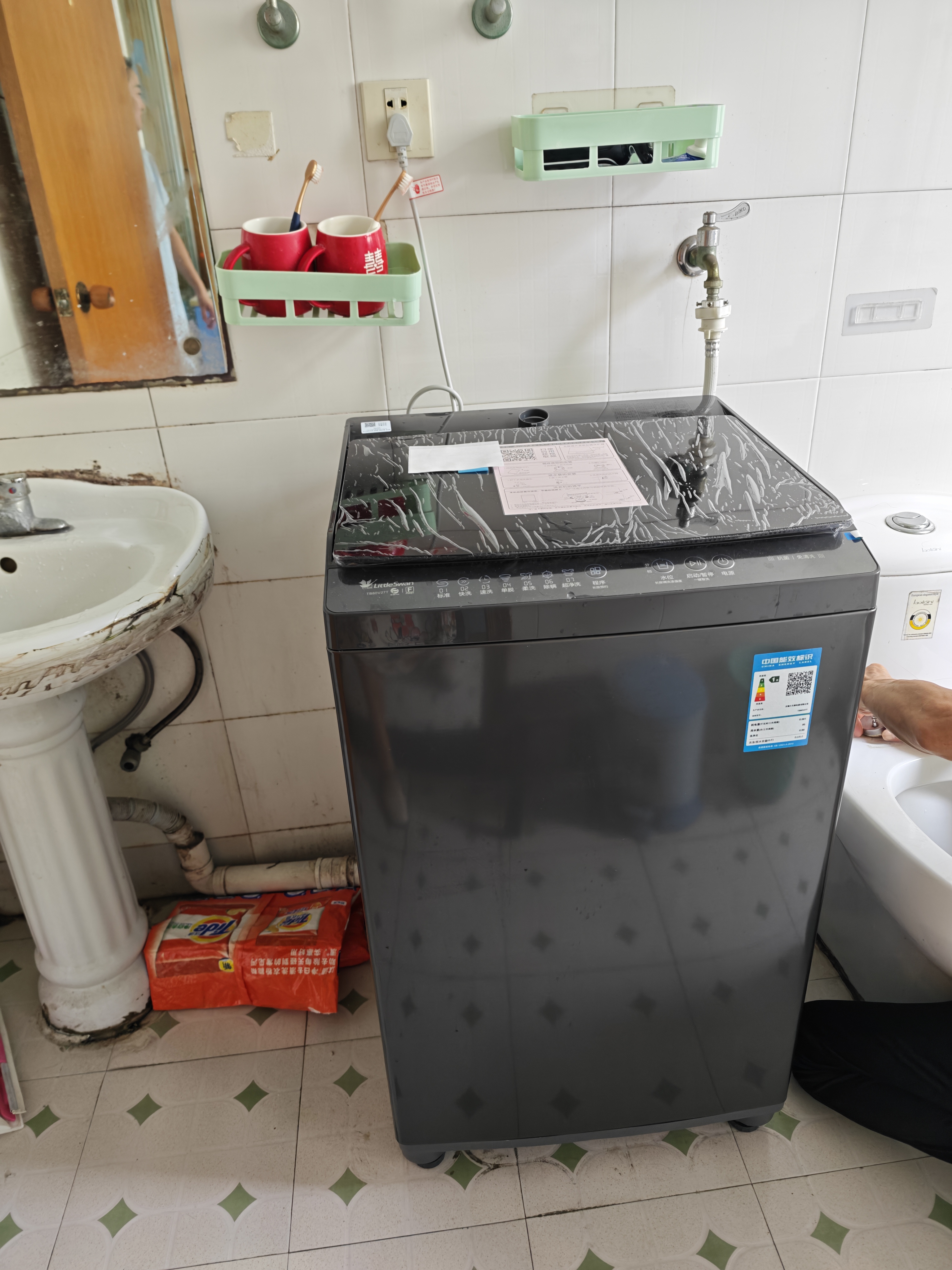小天鹅（LittleSwan）波轮洗衣机小型全自动家用 8KG TB80V27T 一级能效 以旧换新 京东自营 出租房宿舍 实拍图