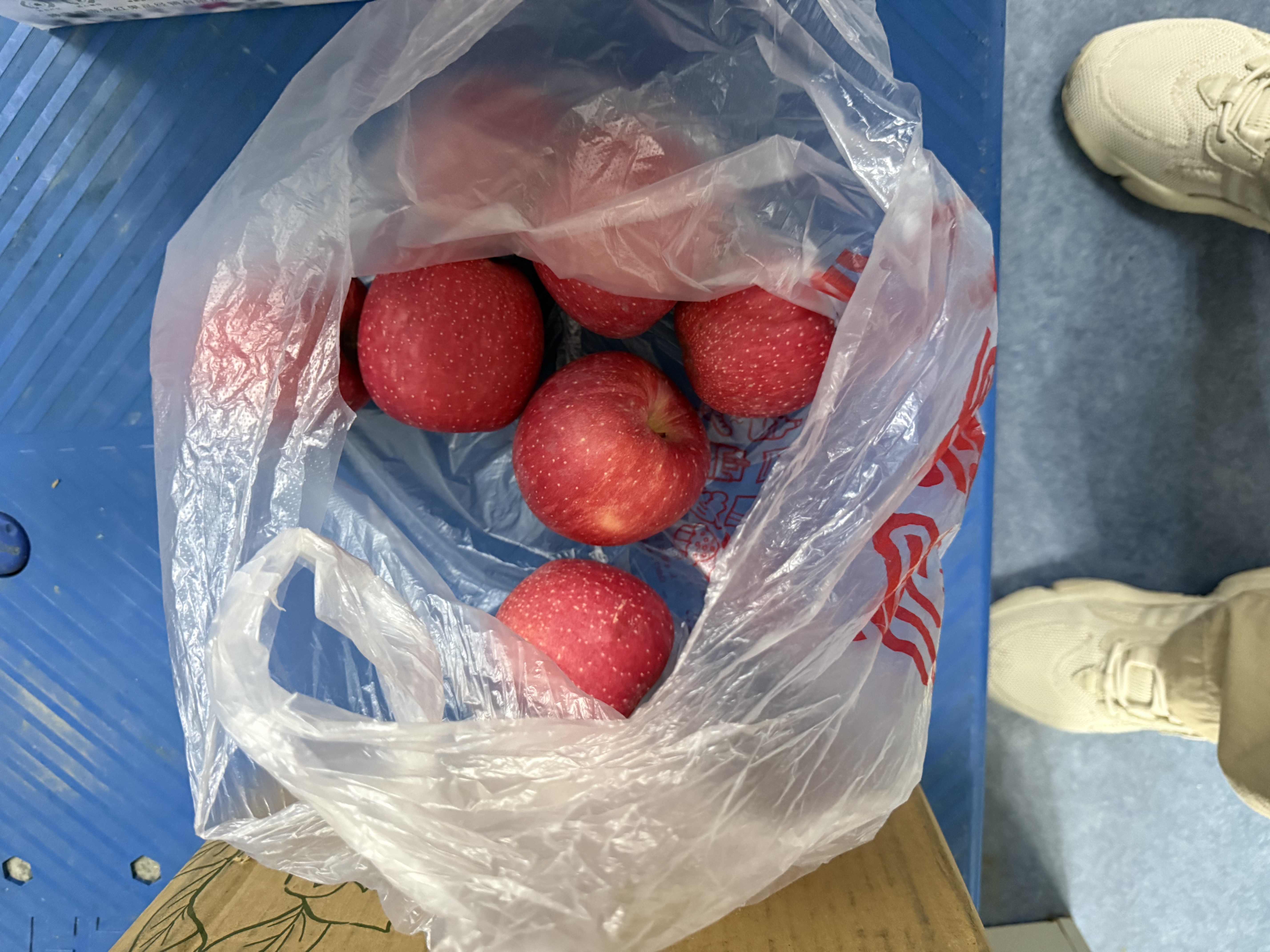 陇原红【顺丰到家】静宁苹果甘肃红富士苹果新鲜孕妇水果源头直发包邮 商超严选|24枚75-80mm净重10斤 实拍图