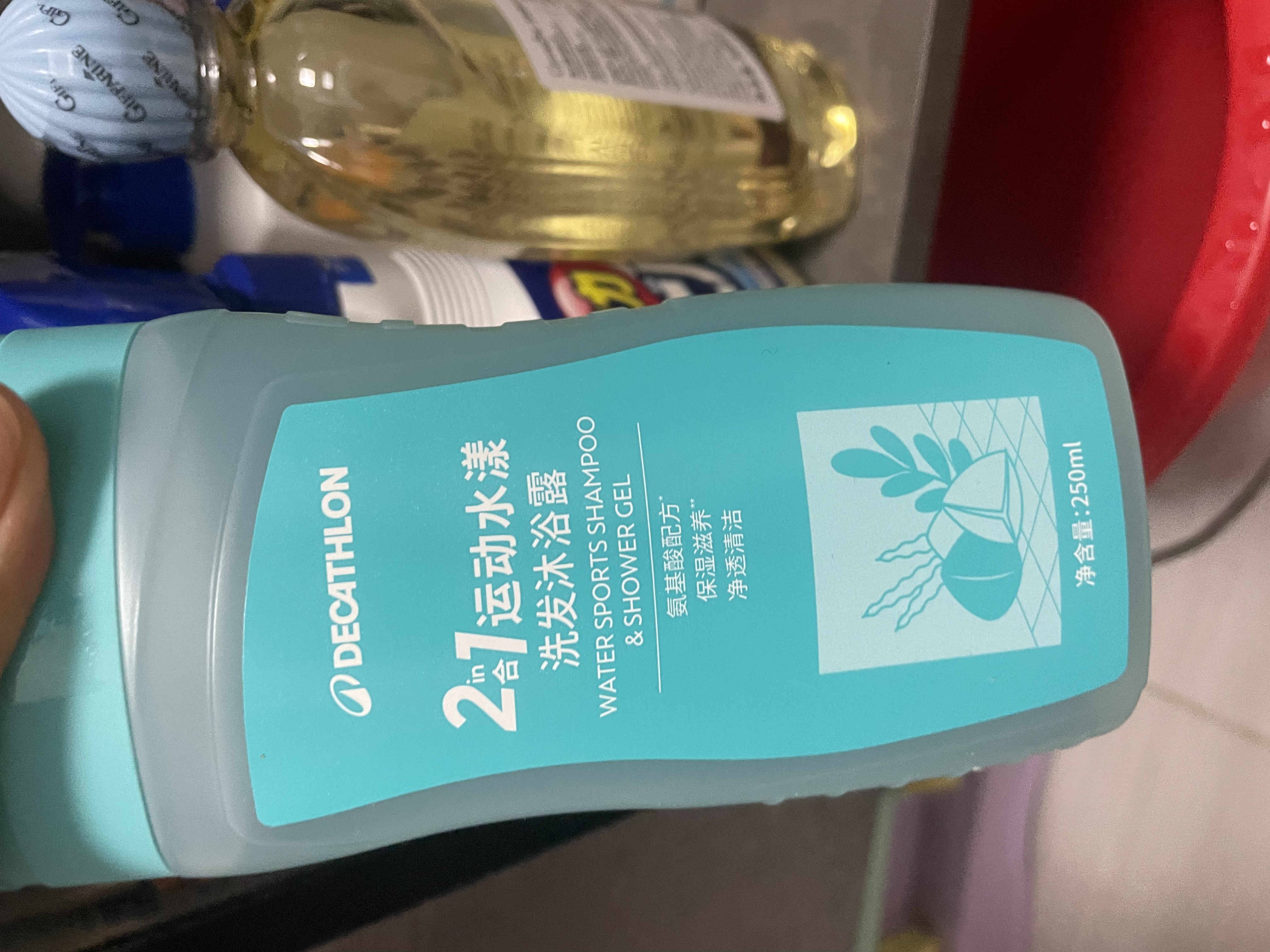 迪卡侬（DECATHLON）去氯除氯洗发沐浴二合一升级抗氯游泳清爽保湿沐浴露 温和保湿洗发沐浴露【新升级3.0】250ml 实拍图