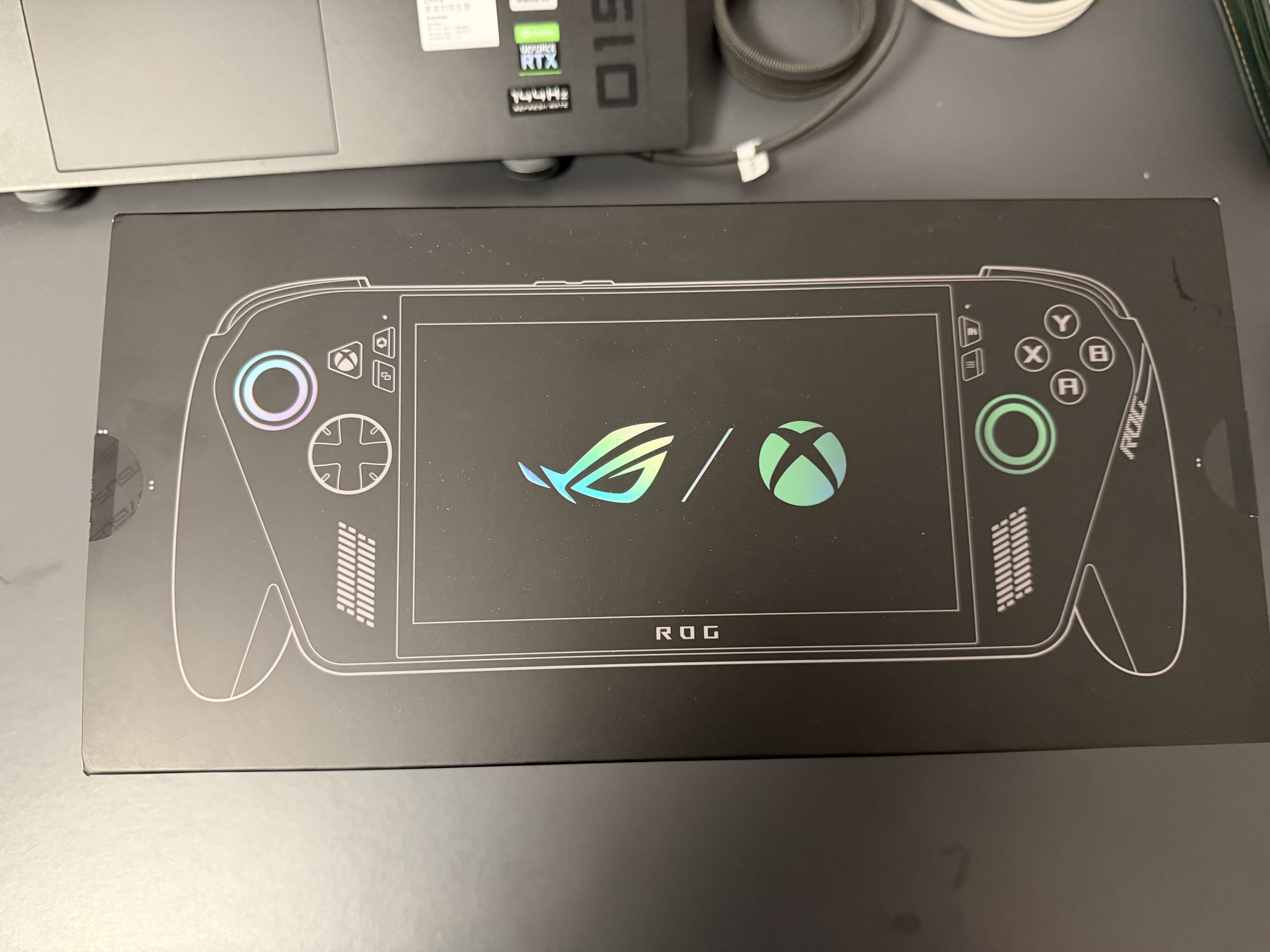 ROGXBOX 游戏 掌机 X 游戏本 windows11  锐龙 AI Z2 Extreme处理器  7英寸 24GB+1TB SSD 电子 实拍图
