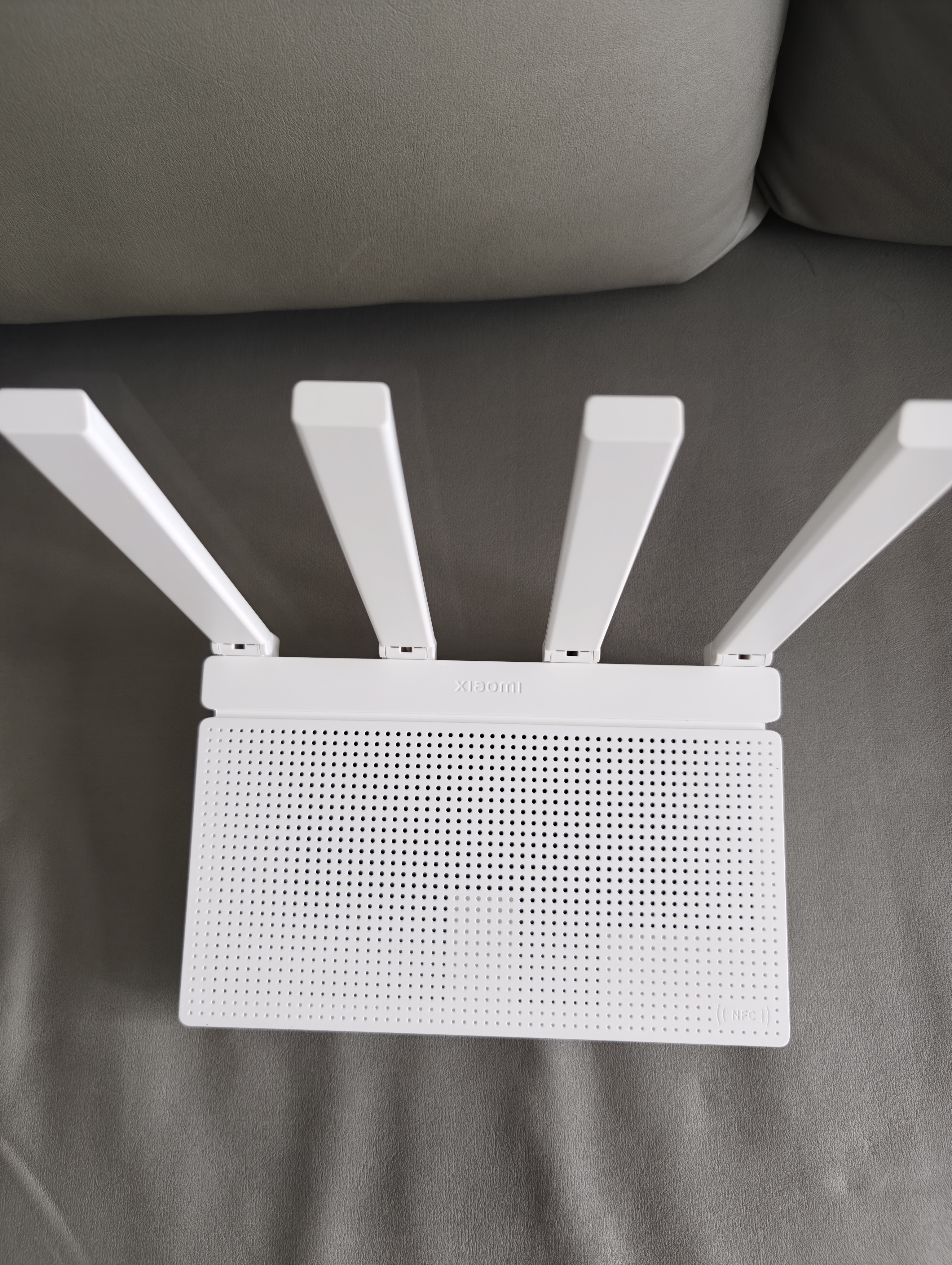 【95成新】小米（MI）路由器AX3000T 满血5G双频WIFI6 多设备组网 3000M无线速率 多宽带聚合 智能家用路由   实拍图