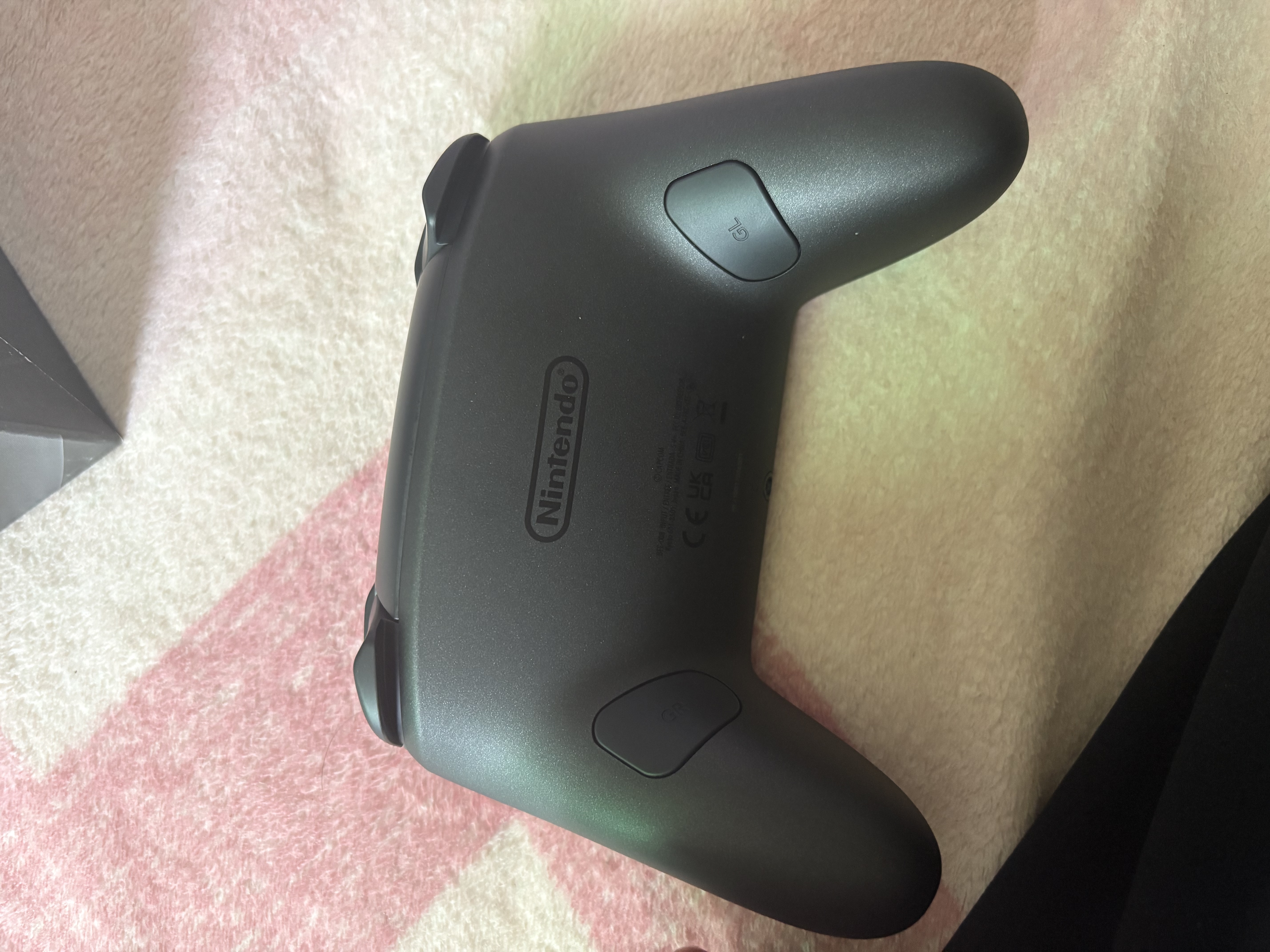 任天堂（Nintendo）Switch2 Pro游戏手柄 生化危机9 限定IP（日版） 实拍图