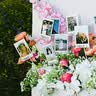 富士（FUJIFILM）【出游季】instax迷你拍立得相机专用3寸拍立得相纸适用mini7+/41/99/evo/13/12/liplay+等型号 20张mini白边相纸+相册*3+相纸边框贴纸*1 实拍图