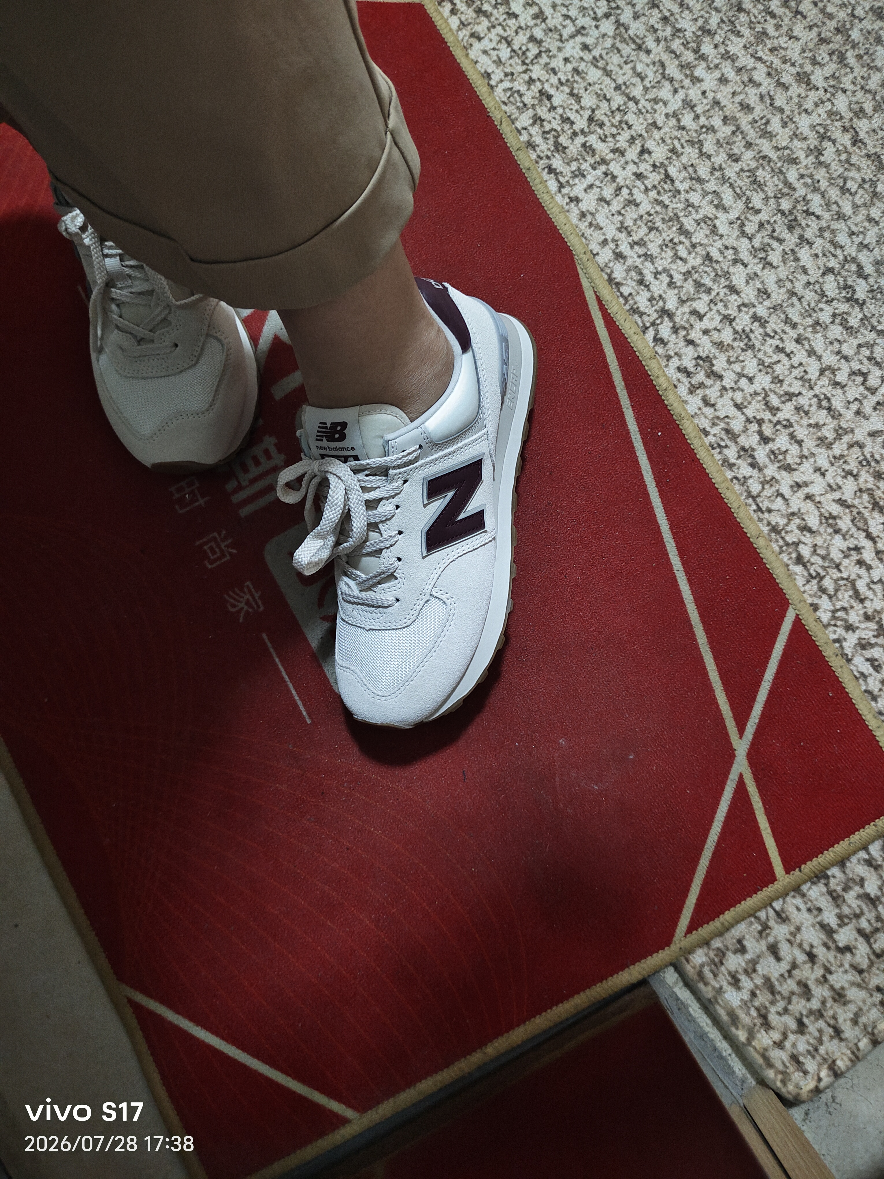 NEW BALANCE女鞋复古秋季轻便耐磨百搭休闲运动慢跑鞋574系列WL574RCF 38 实拍图