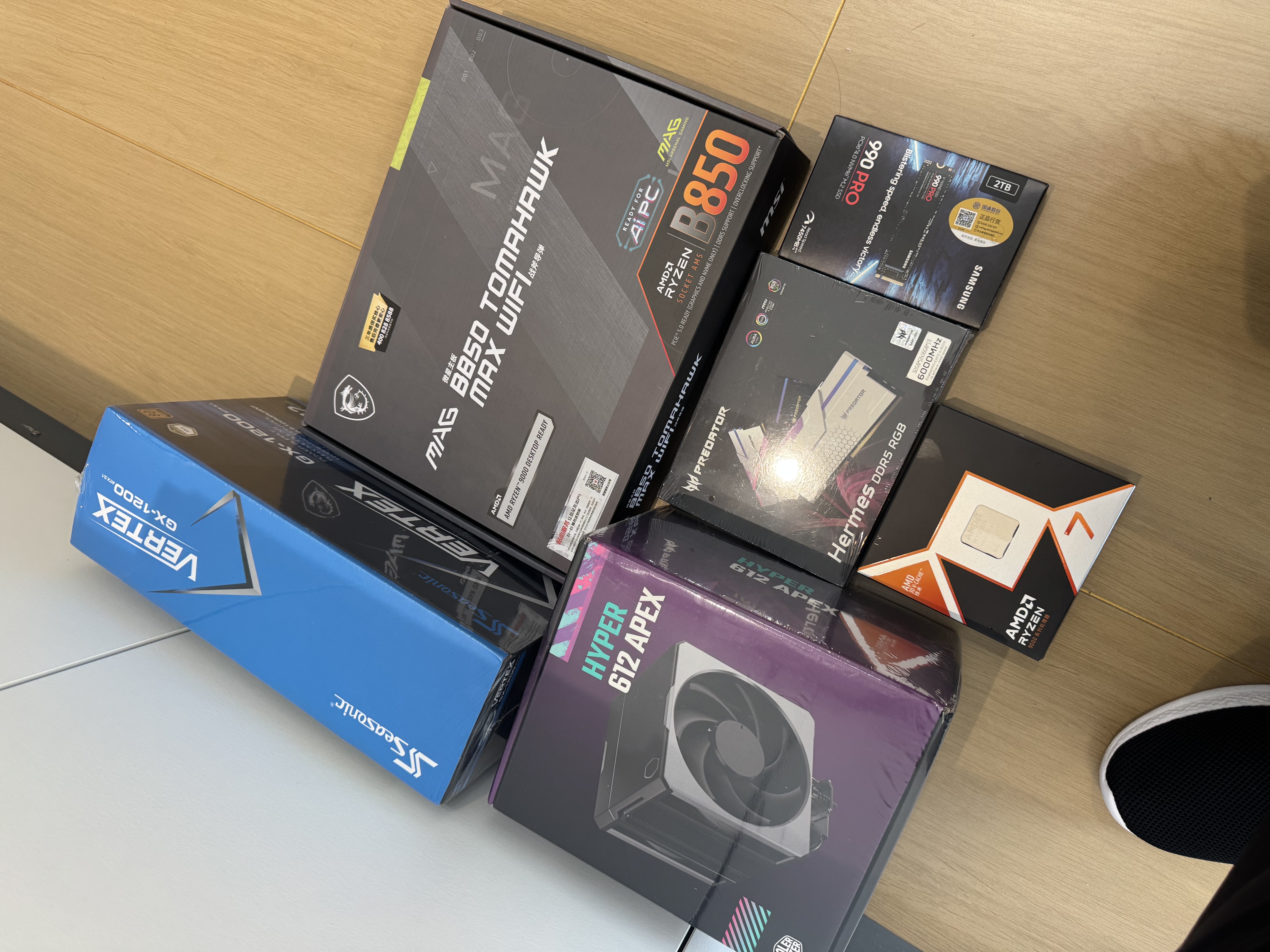 海韵（SEASONIC）【VERTEX v2峰睿】1200W 金牌全模 电脑电源｜ATX 3.1｜支持RTX 5090/9070显卡 实拍图