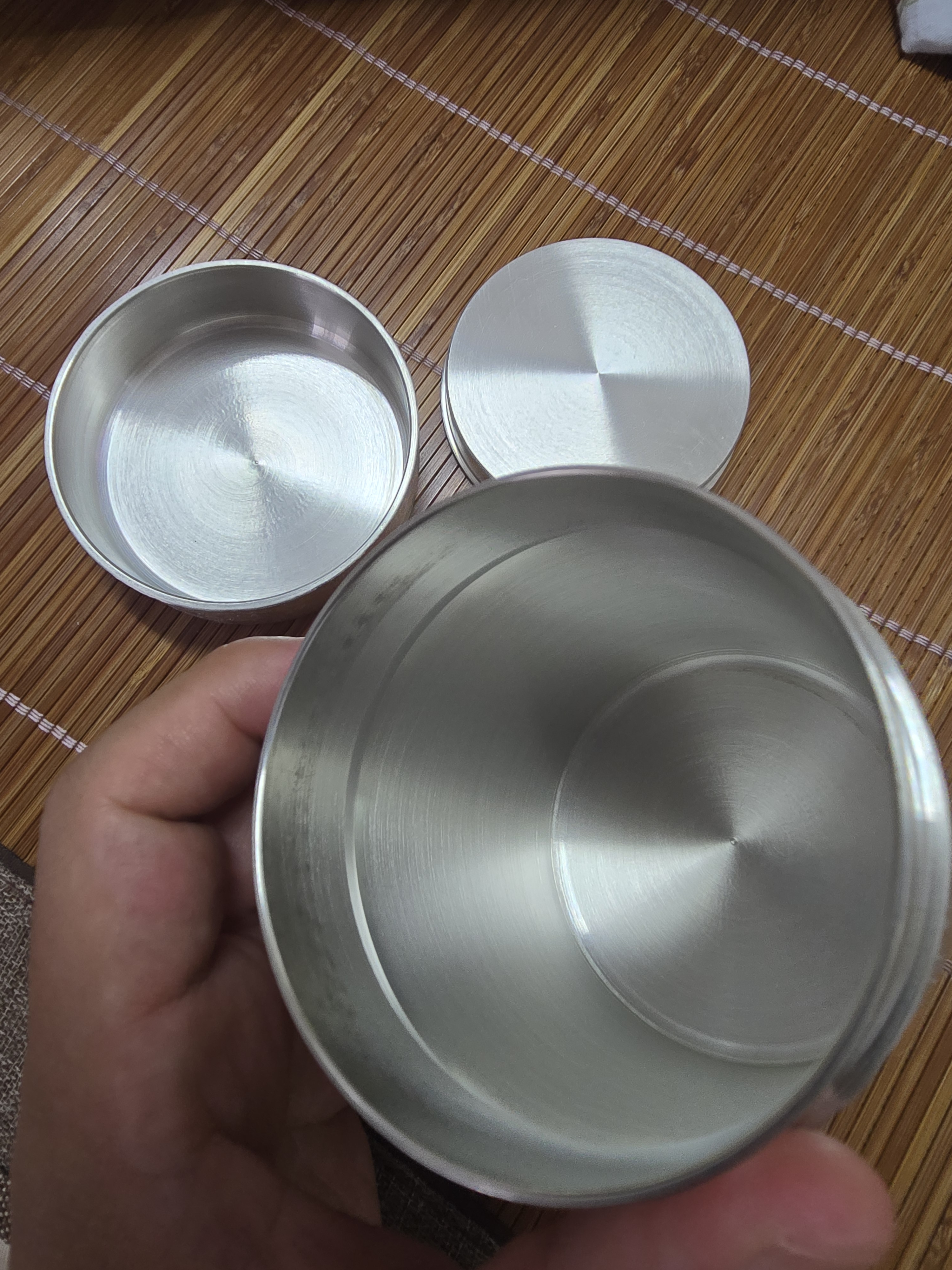 容山堂纯锡茶叶罐大号密封罐家用便携旅行茶仓防潮存茶罐高端礼盒装 纯锡石肌纹茶叶密封罐-小号 370ml 1个 实拍图
