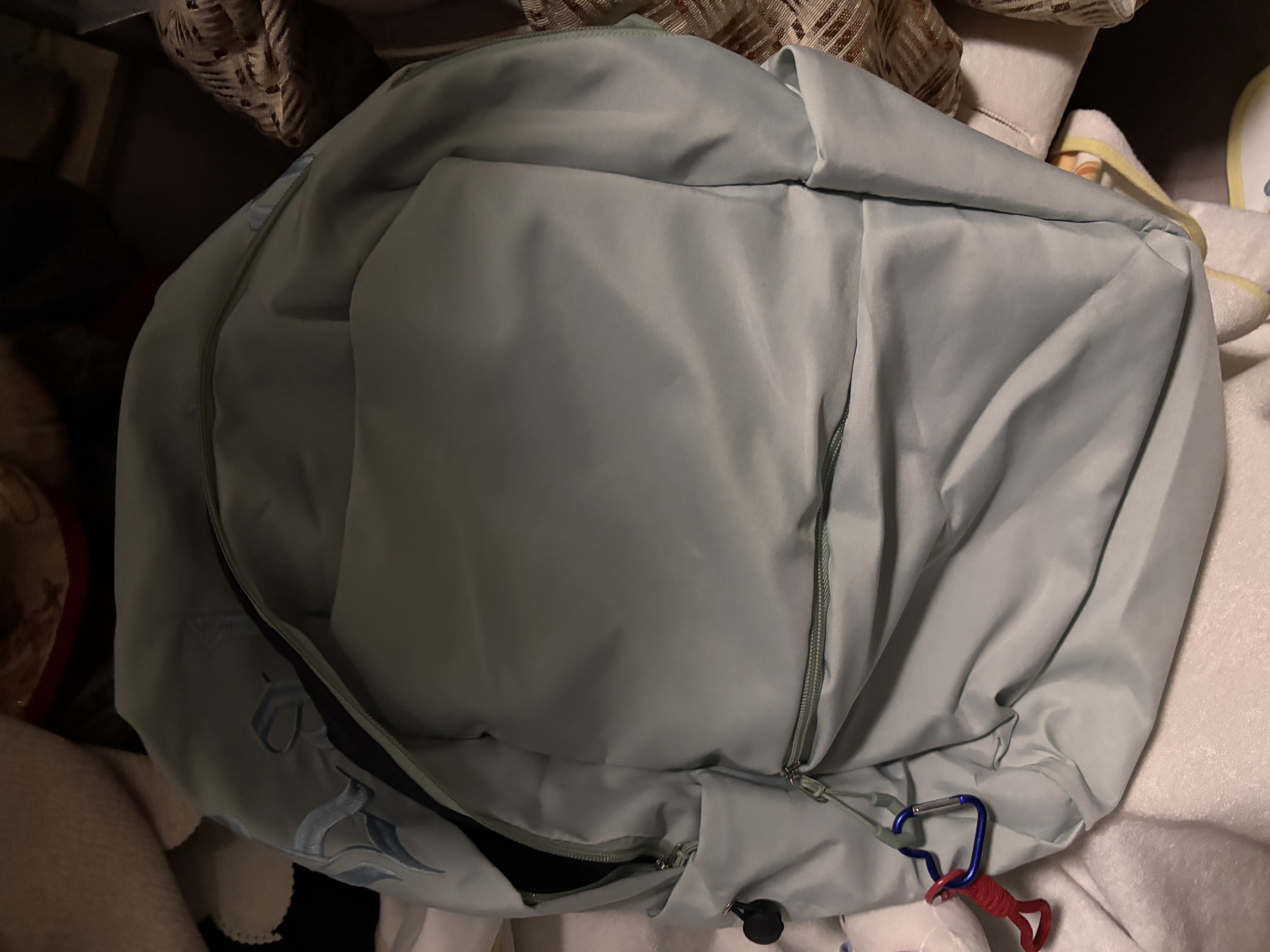 木林森书包女初高中大学生外出旅游双肩包电脑包简约可爱大容量通勤背包 实拍图