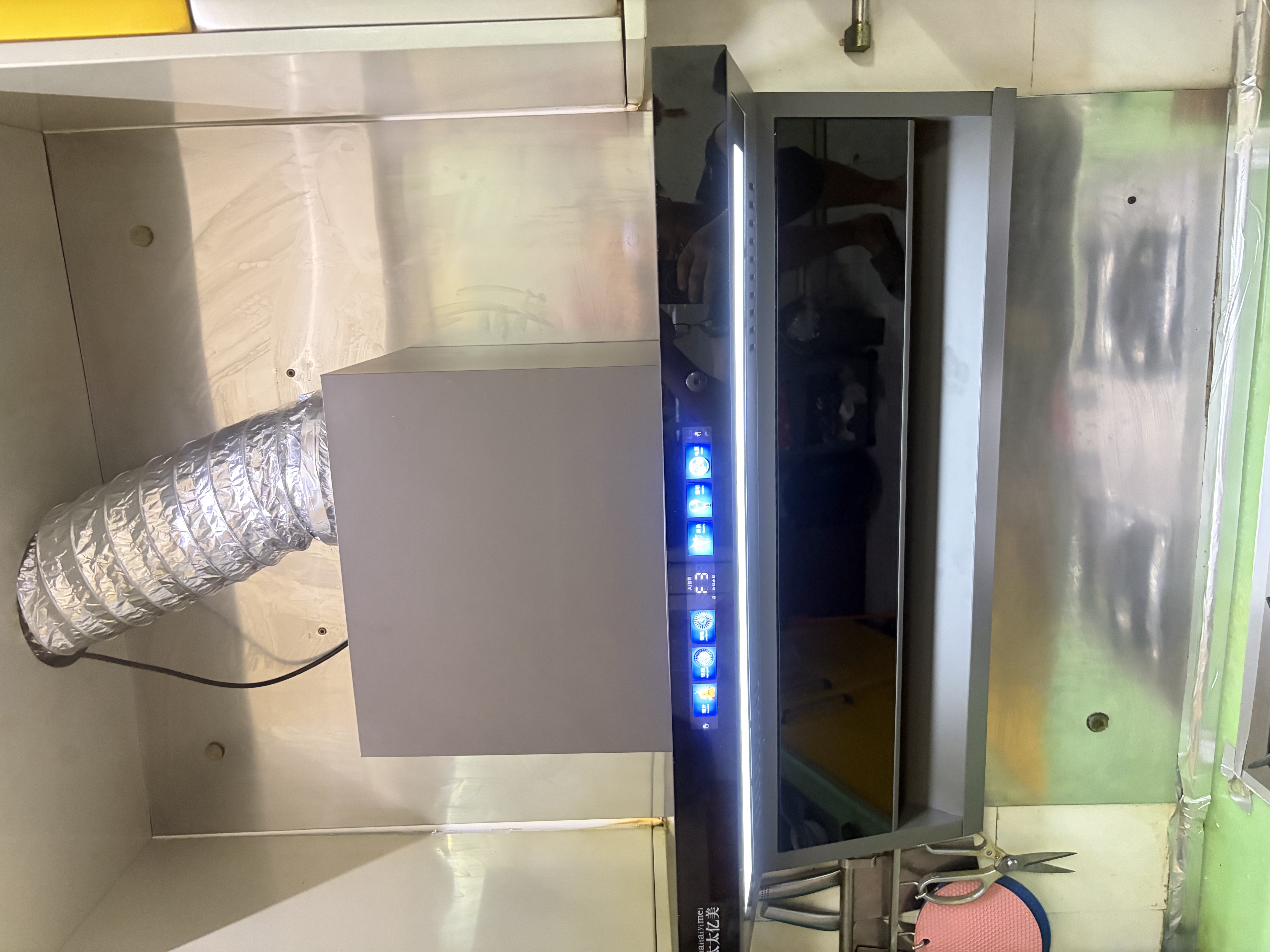 好太太亿美油烟机一级能效变频家用大吸力顶侧双吸大风量静压低噪音真实挥手智控自动清洗油烟机7字型抽烟机 旗舰款-90大屏大灯+48m³自动清洗+智能语音 联系客服上门安装（全国联保） 实拍图