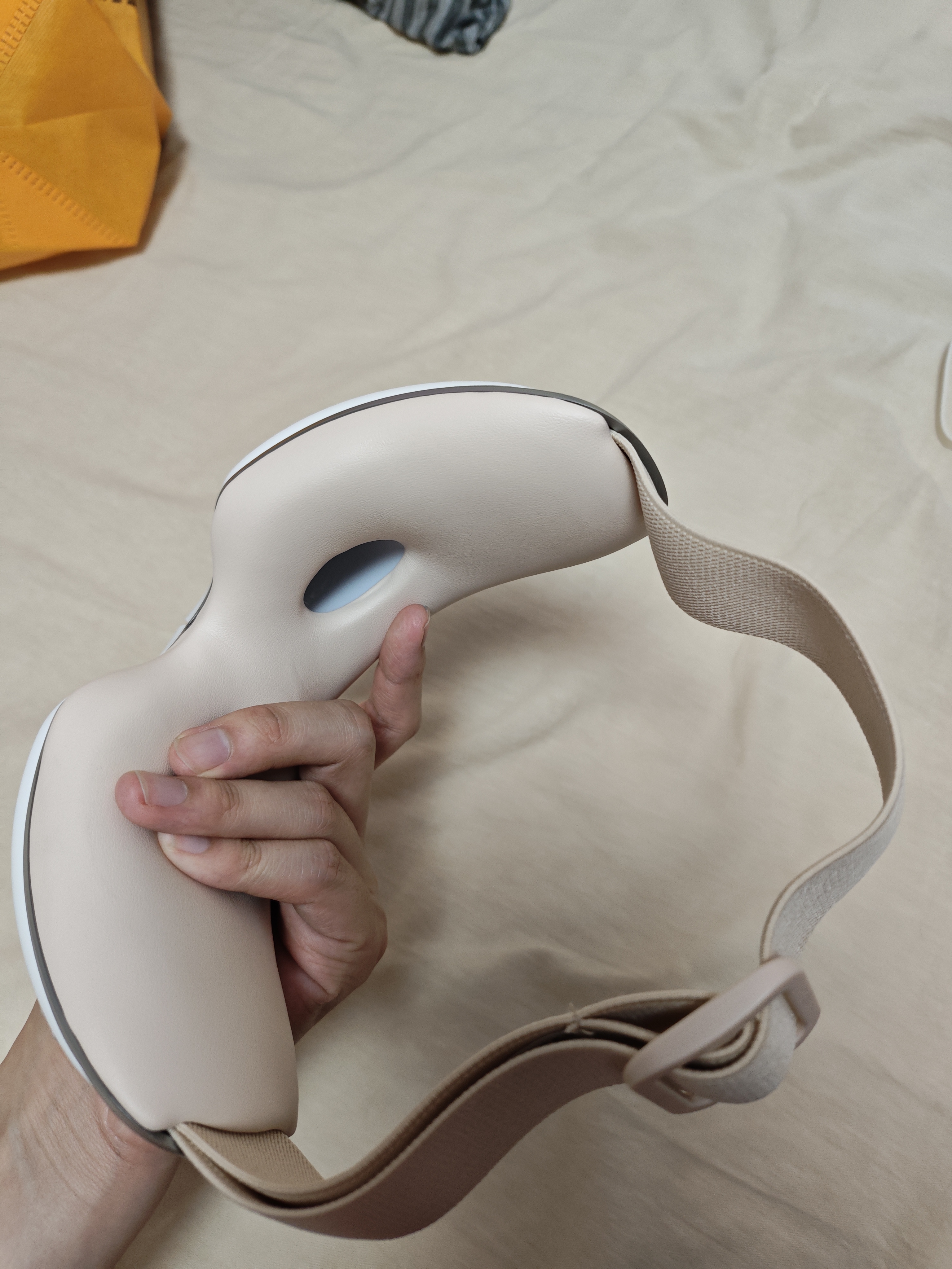 京东京造智能眼部按摩仪E7s可视化热敷眼罩眼睛按摩仪学生护眼仪按摩器缓解疲劳 生日礼物送长辈男女朋友 实拍图