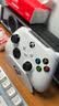微软（Microsoft）Xbox无线游戏手柄 无线控制器 冰雪白+牧能emoose新能源5号充电电池1.5V锂电 实拍图