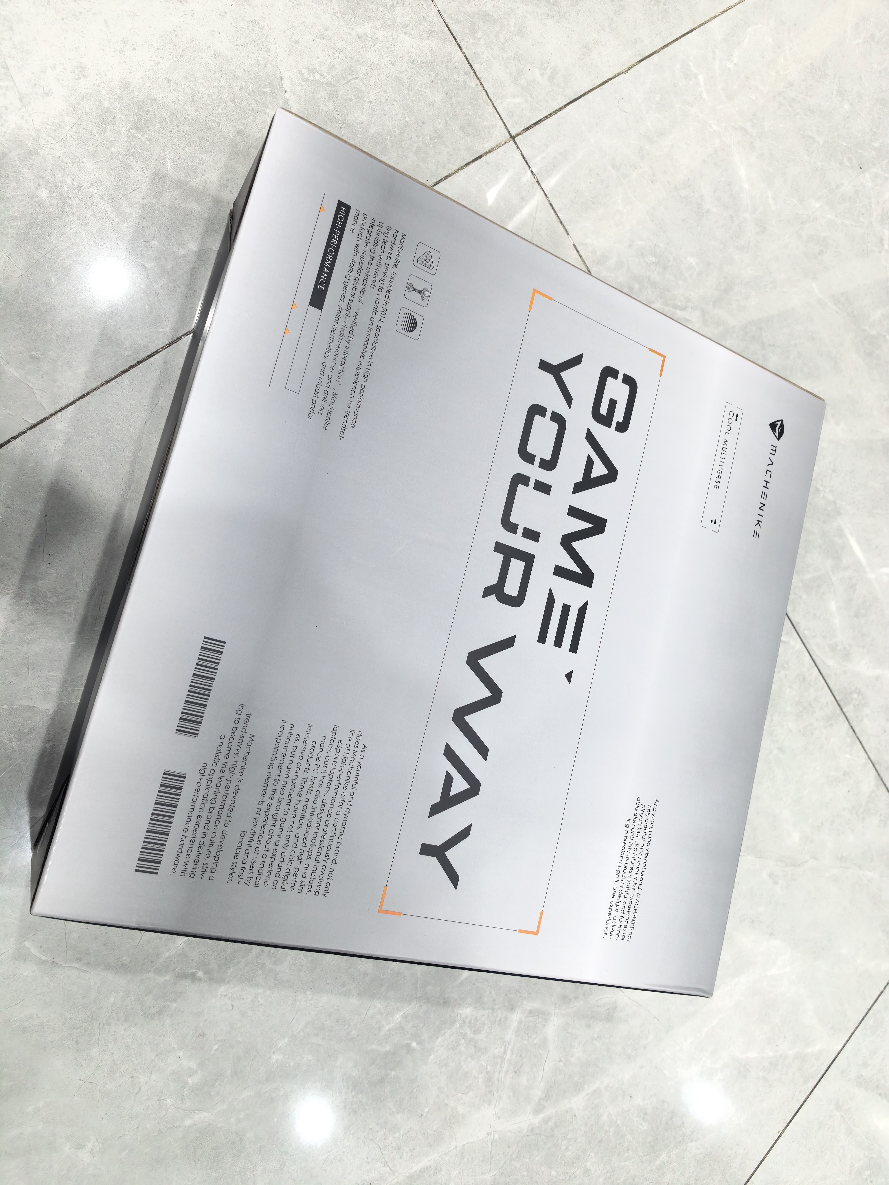 机械师全新曙光16Pro【RTX5060 】16英寸AI旗舰游戏本笔记本电脑 酷睿i9-13900HX 240Hz 16G1T国补 实拍图