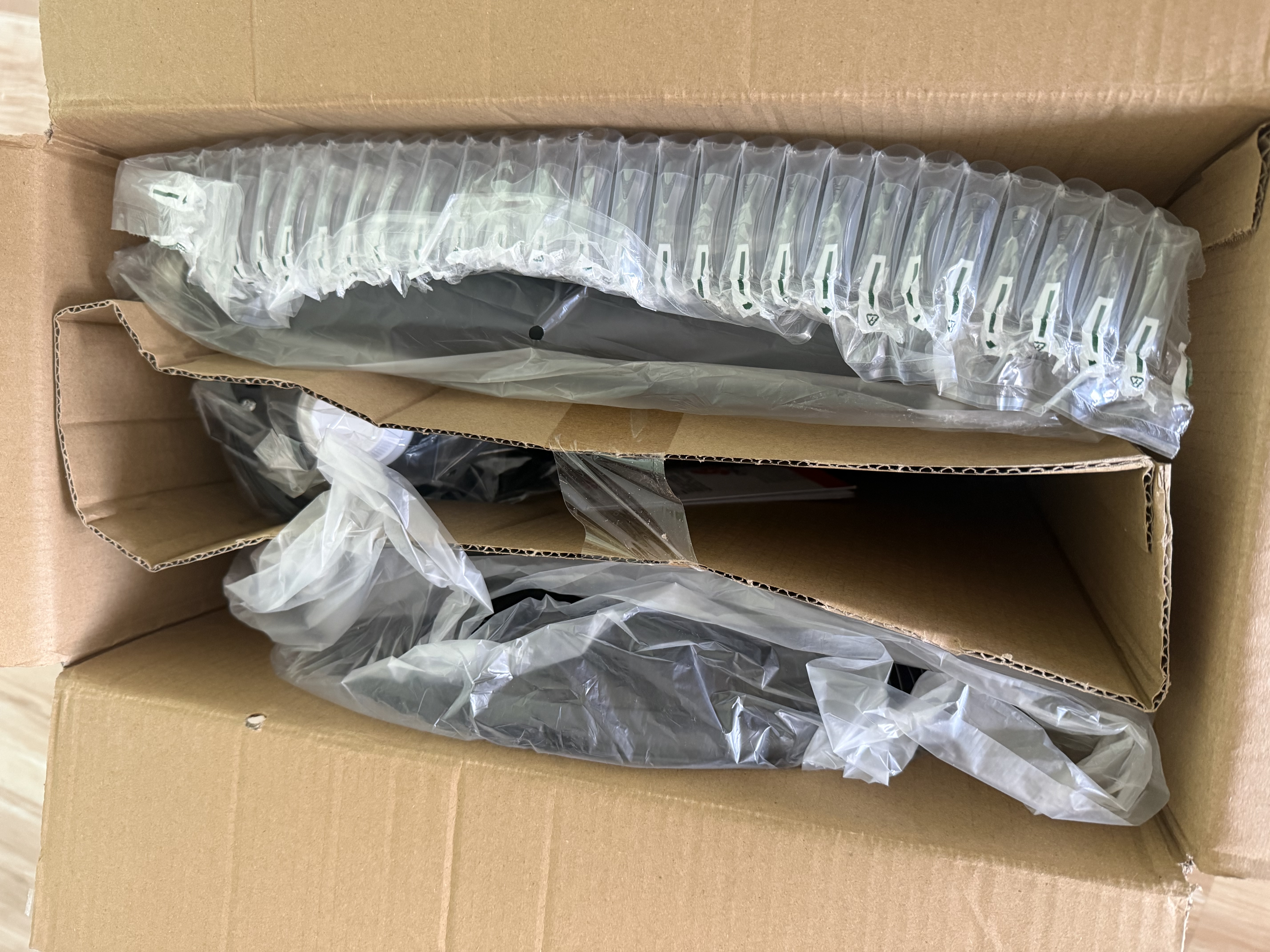 志高（CHIGO）电风扇落地扇家用风扇立式大风力客厅落地风扇宿舍办公室摇头轻音节能劲风智能手机控制电扇可定时 16英寸五叶机械【四档劲风】 实拍图