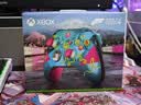 微软（Microsoft）XBOX 无线控制器–《极限竞速：地平线6》限定版  蓝牙适配XBOX/PC/平板/手机 Steam促销 实拍图