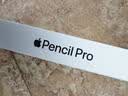 Apple/苹果 Pencil Pro 磁吸触控笔手写笔苹果笔电容笔书写绘画iPad笔 适用于iPad Pro/Air/mini机型 实拍图