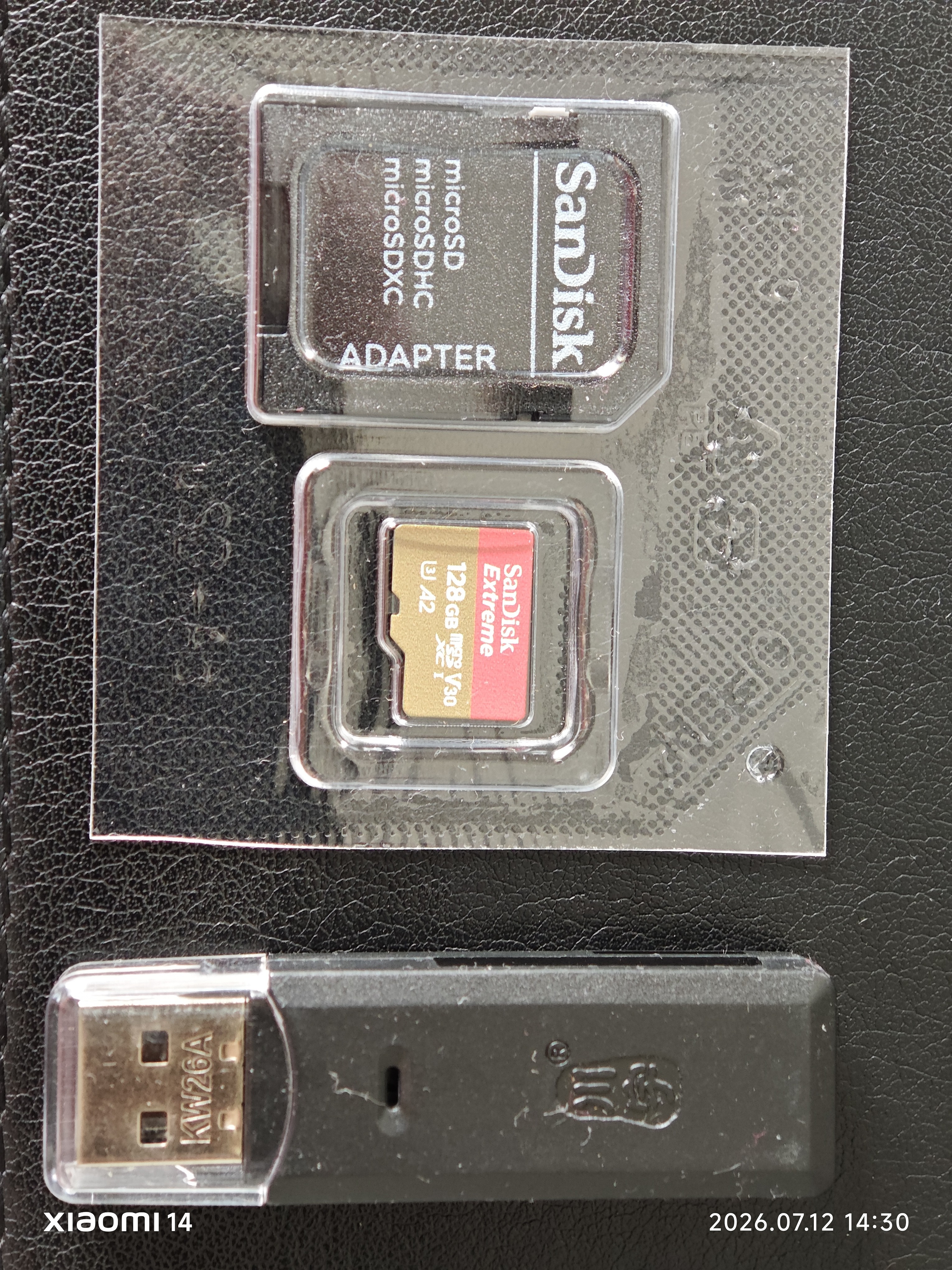 闪迪存储卡行车记录仪TF卡pocket3内存卡MicroSD卡无人机pocket4相机卡  至尊极速 【仅展示，单拍不发】川宇二合一读卡器 实拍图