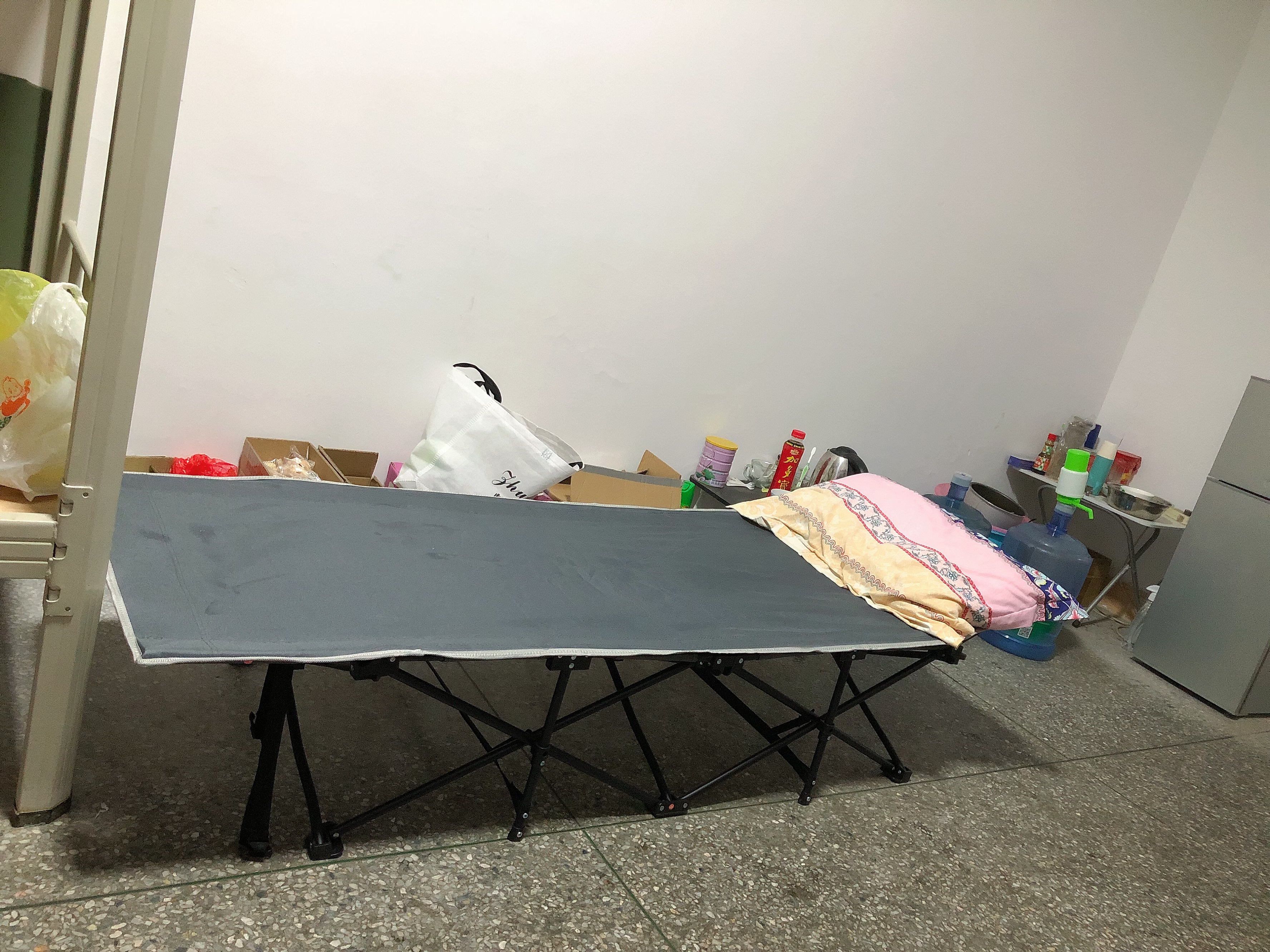 稳纳折叠床午休单人办公室午睡陪护简易床便携式躺椅户外行军床翘款 实拍图