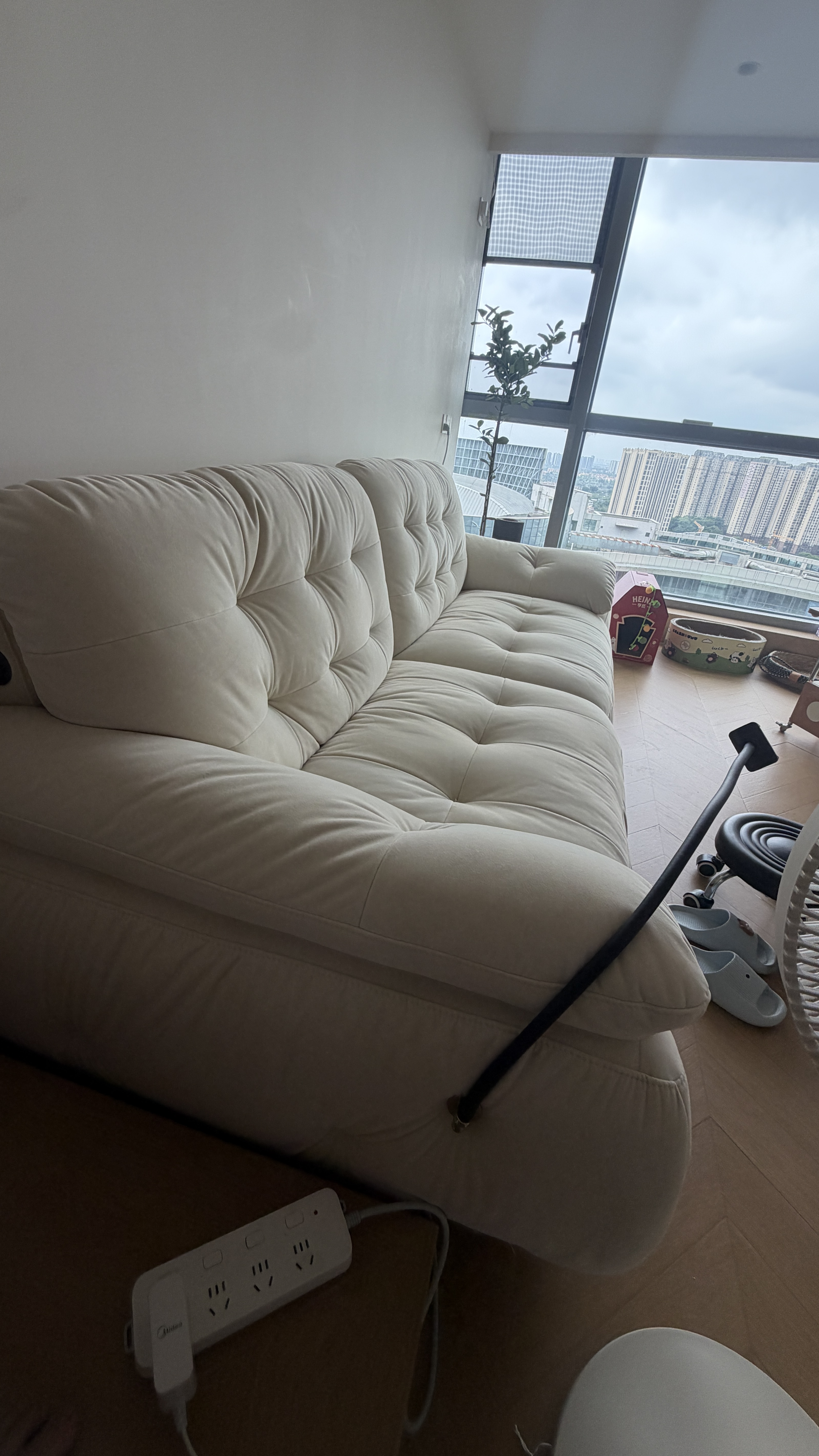 卡尔适奶油风布艺沙发客厅可拆洗小户型中古风雪尼尔直排云朵沙发太空云 常规款2.5米 【舒享版】亲肤母婴级A类雪尼尔 实拍图
