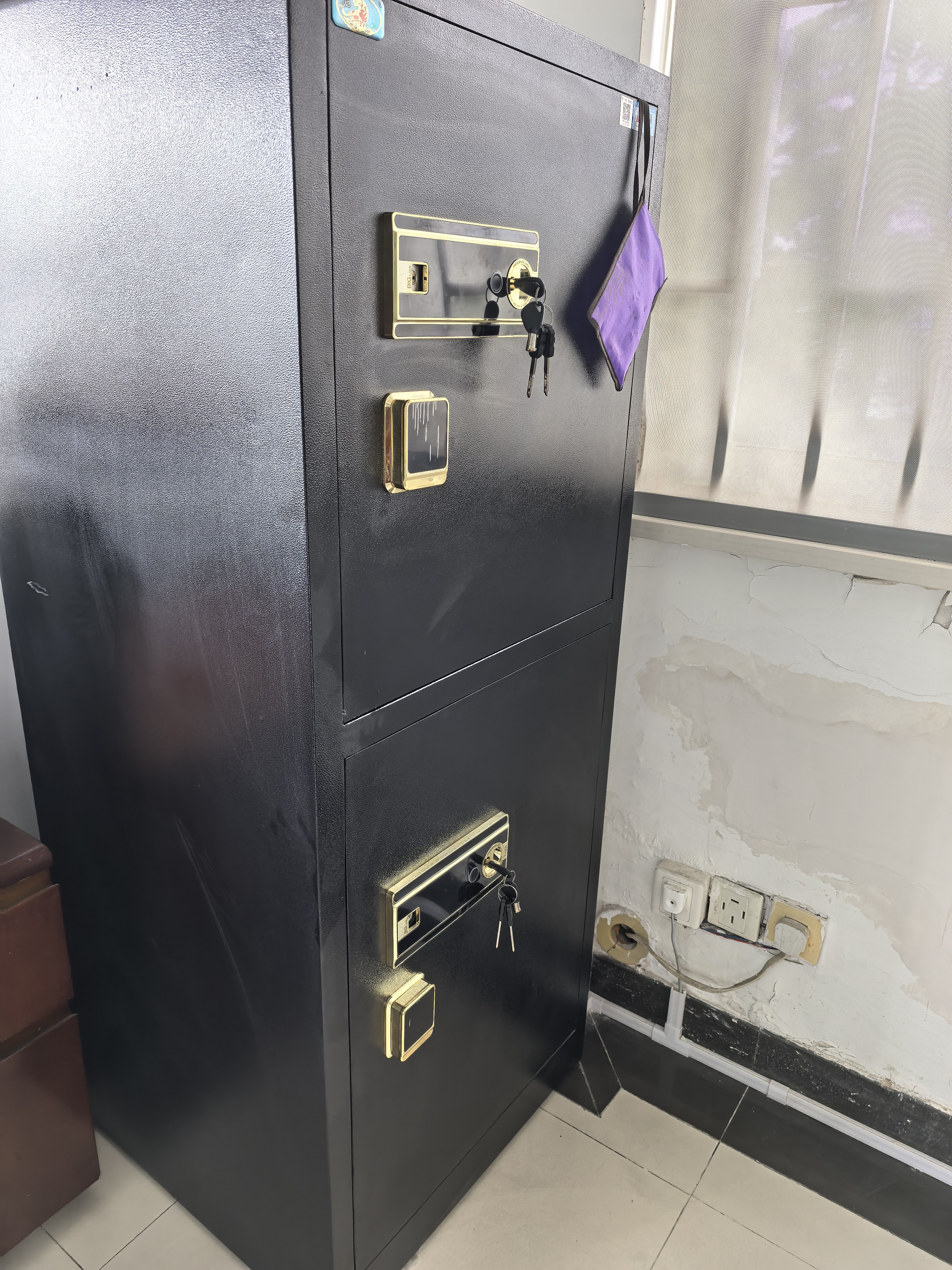 虎牌保险柜家用办公大型型指纹密码保险箱全钢防盗财务专用入墙双门保密保管柜 博瑞系列 150cm 钢琴黑 实拍图