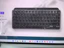 罗技（Logitech）大师系列 MX Keys Mini无线蓝牙键盘 高端办公智能背光 带接收器 商用版 石墨黑 实拍图